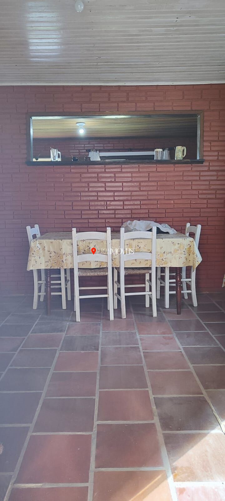 Casa de Alvenaria no Centro de Balneário Pinhal - foto 9