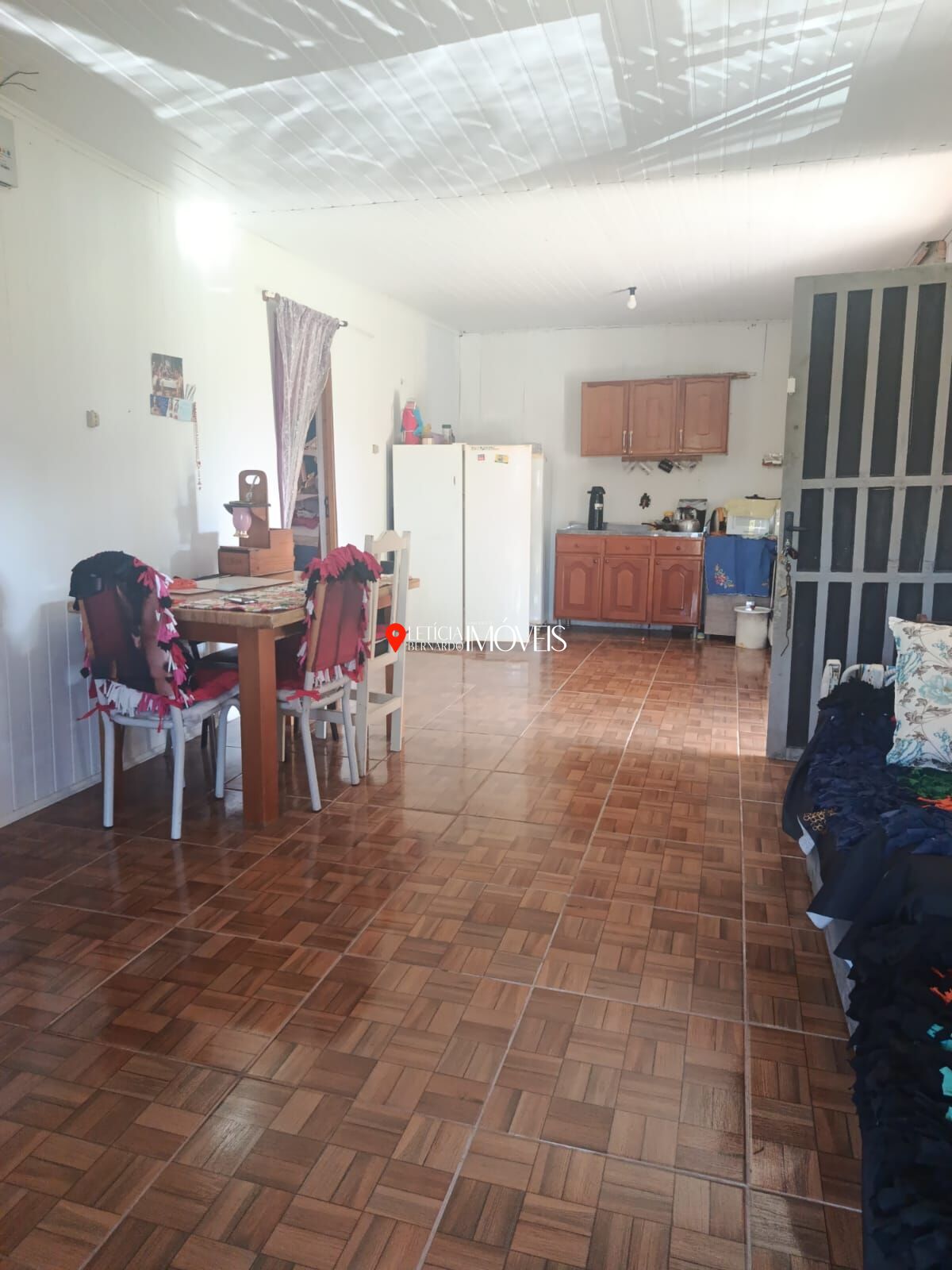 CASA DE MADEIRA EM MAGISTÉRIO - foto 6