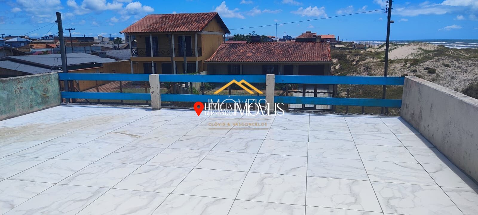 Casa à Venda com vista Incrível para o Mar - Centro de Balneário Pinhal - foto 4