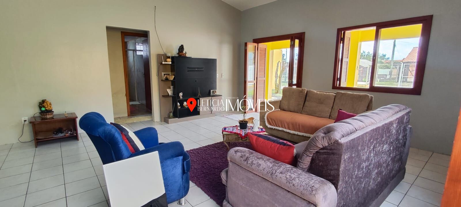 Casa espaçosa e aconchegante à venda no Centro de Balneário Pinhal - foto 8