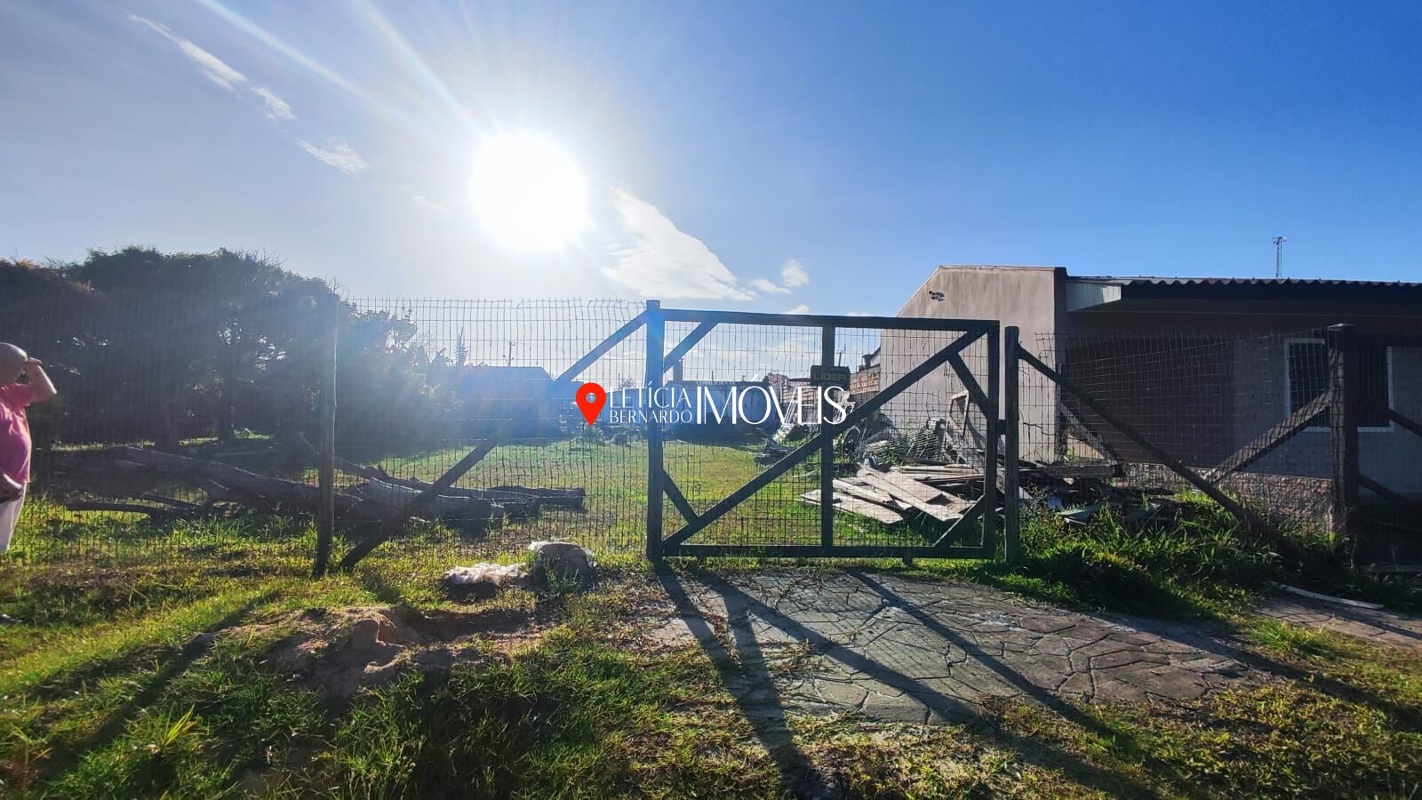 Terreno Amplo no Centro de Balneário Pinhal – 720m² - foto 11