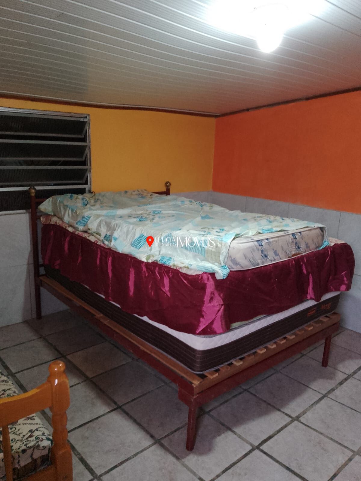 DUAS CASAS NO MESMO PÁTIO COM PISCINA - foto 9