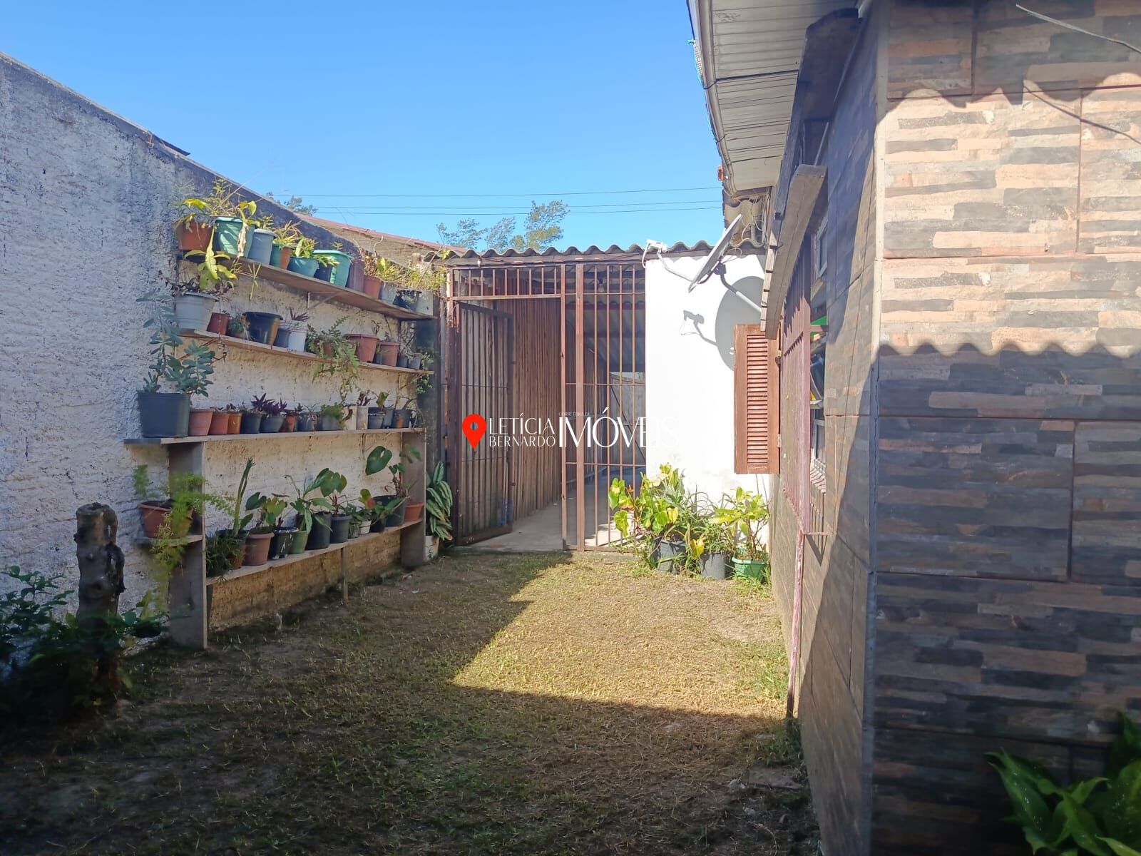 DUAS CASAS NO MESMO PÁTIO COM PISCINA – R$ 226.000,00 — foto 19