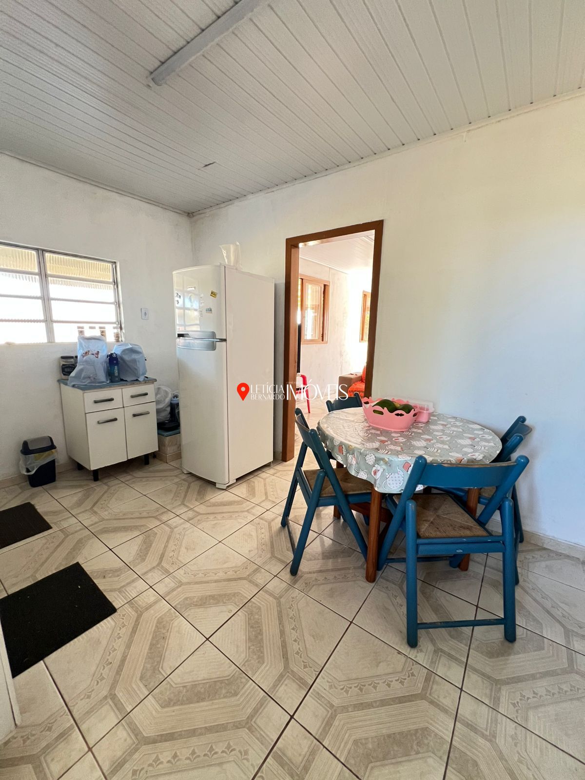CASA ACONCHEGANTE EM AMPLO TERRENO – EM BALNEÁRIO PINHAL - foto 8