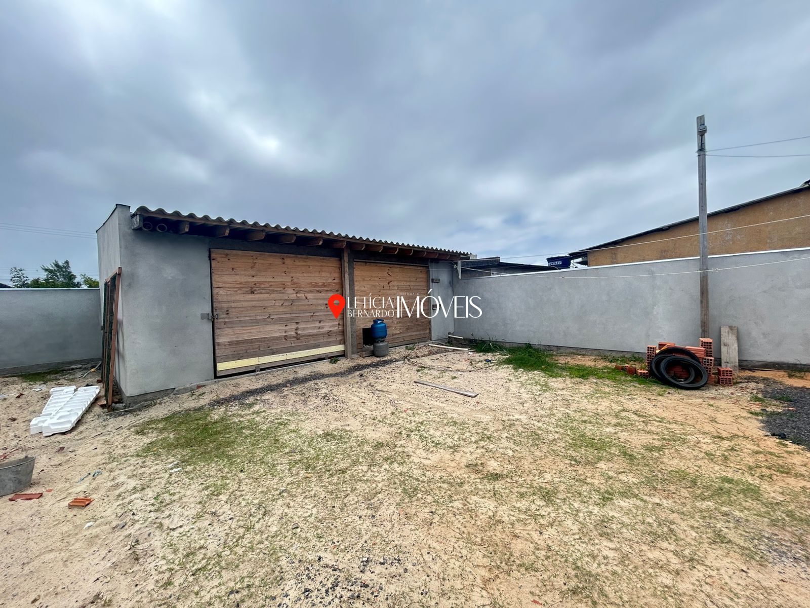 Casa Moderna à Venda em Balneário Pinhal - foto 10
