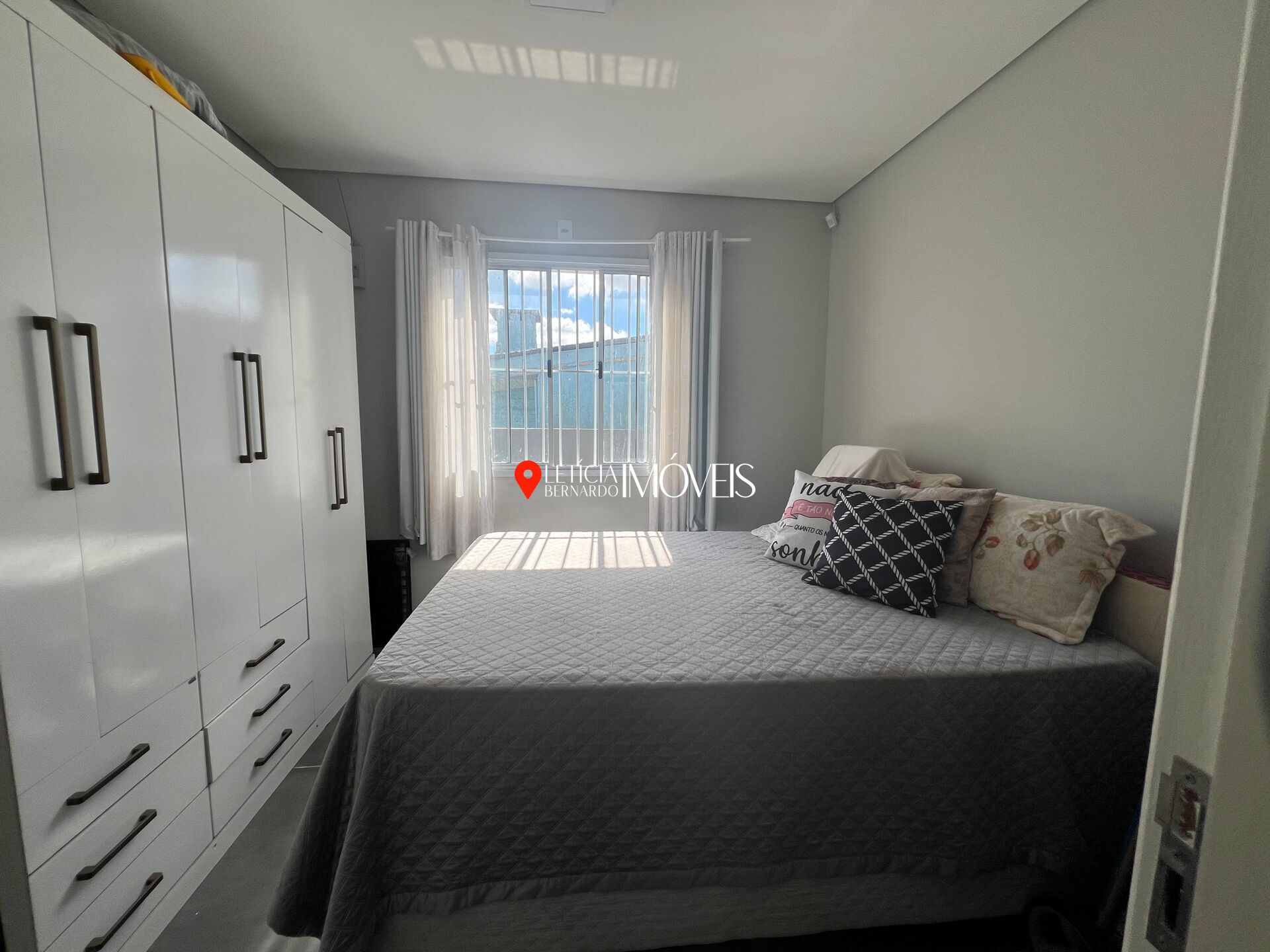 CASA MODERNA MOBILIADA NO JARDIM DO ÉDEN — foto 14
