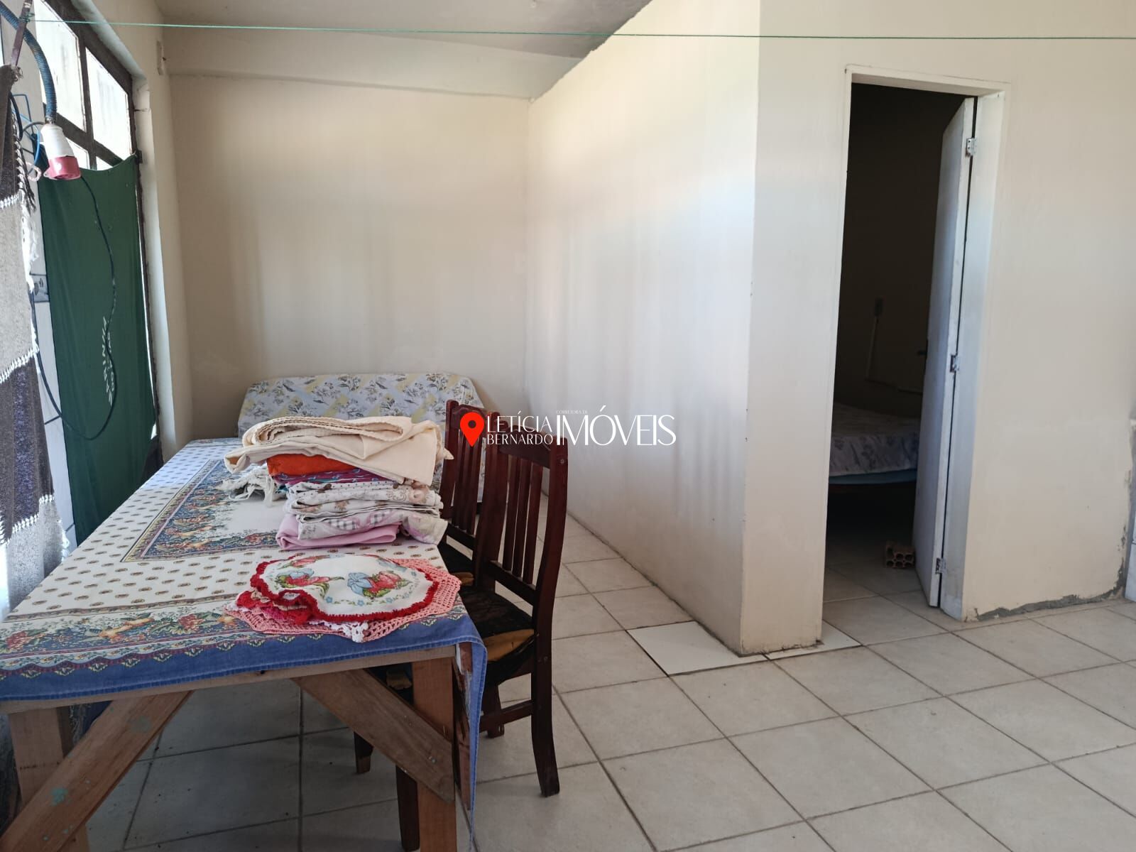SOBRADO COM PONTO COMERCIAL EM FUNCIONAMENTO – R$ 216.000,00 — foto 14