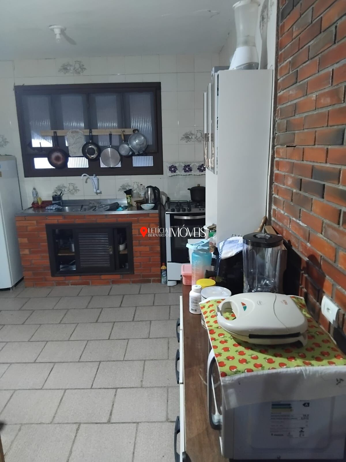 Casa Rústica e Aconchegante à Venda em Balneário Pinhal - foto 12