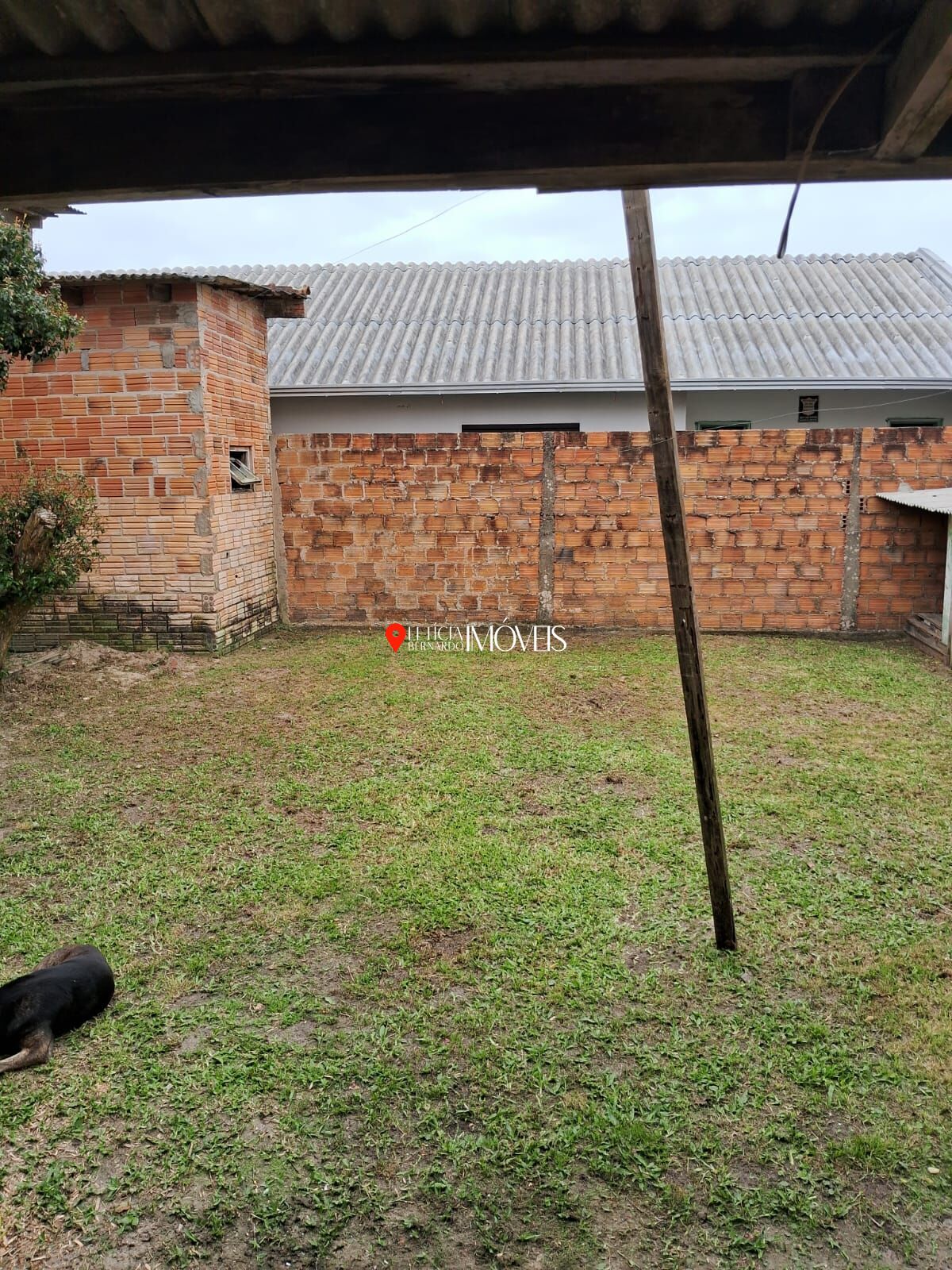 Casa aconchegante à venda em Balneário Pinhal por apenas R$ 200.000! — foto 15