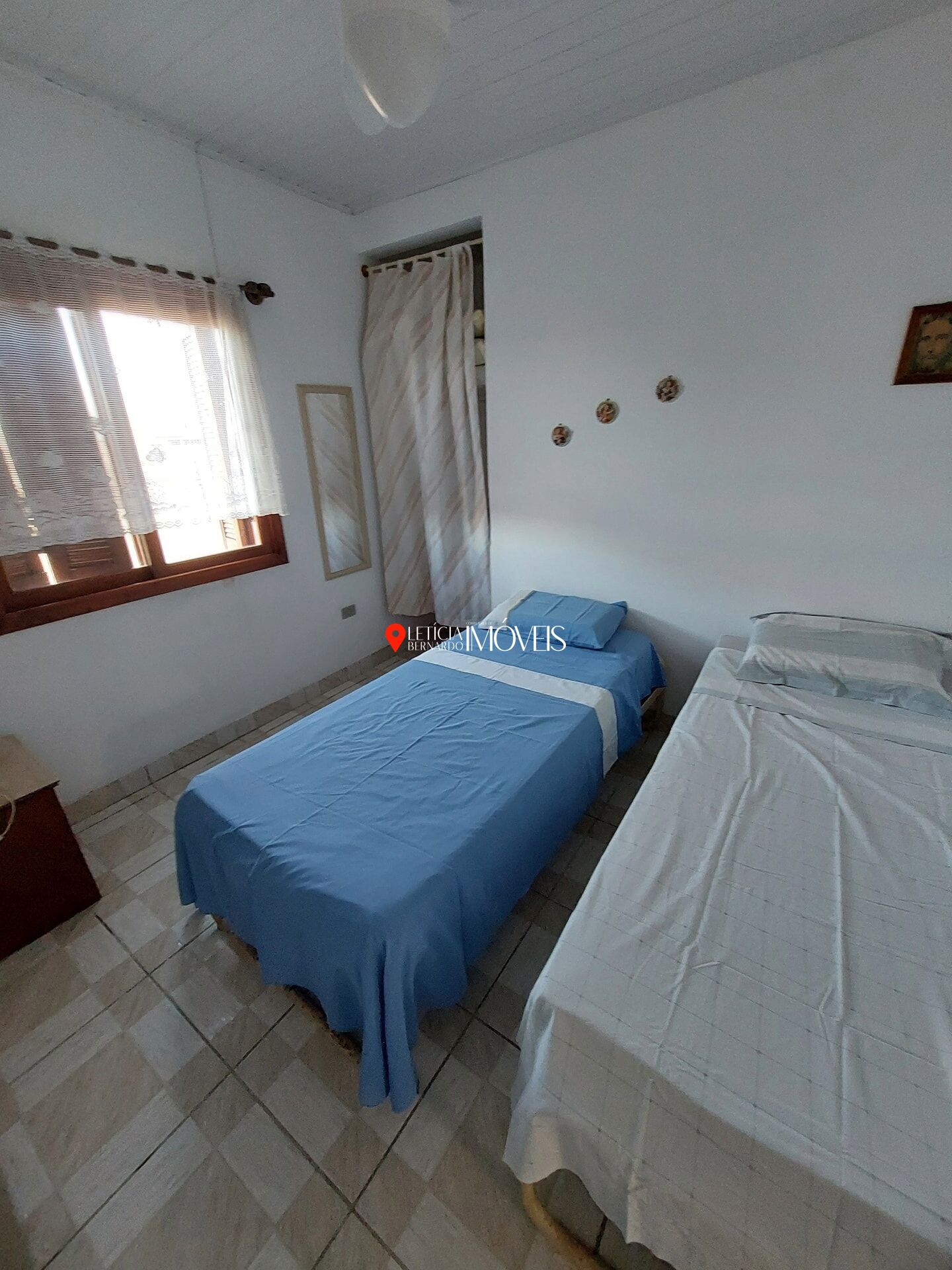 CASA NO CENTRO DE BALNEÁRIO PINHAL - foto 4