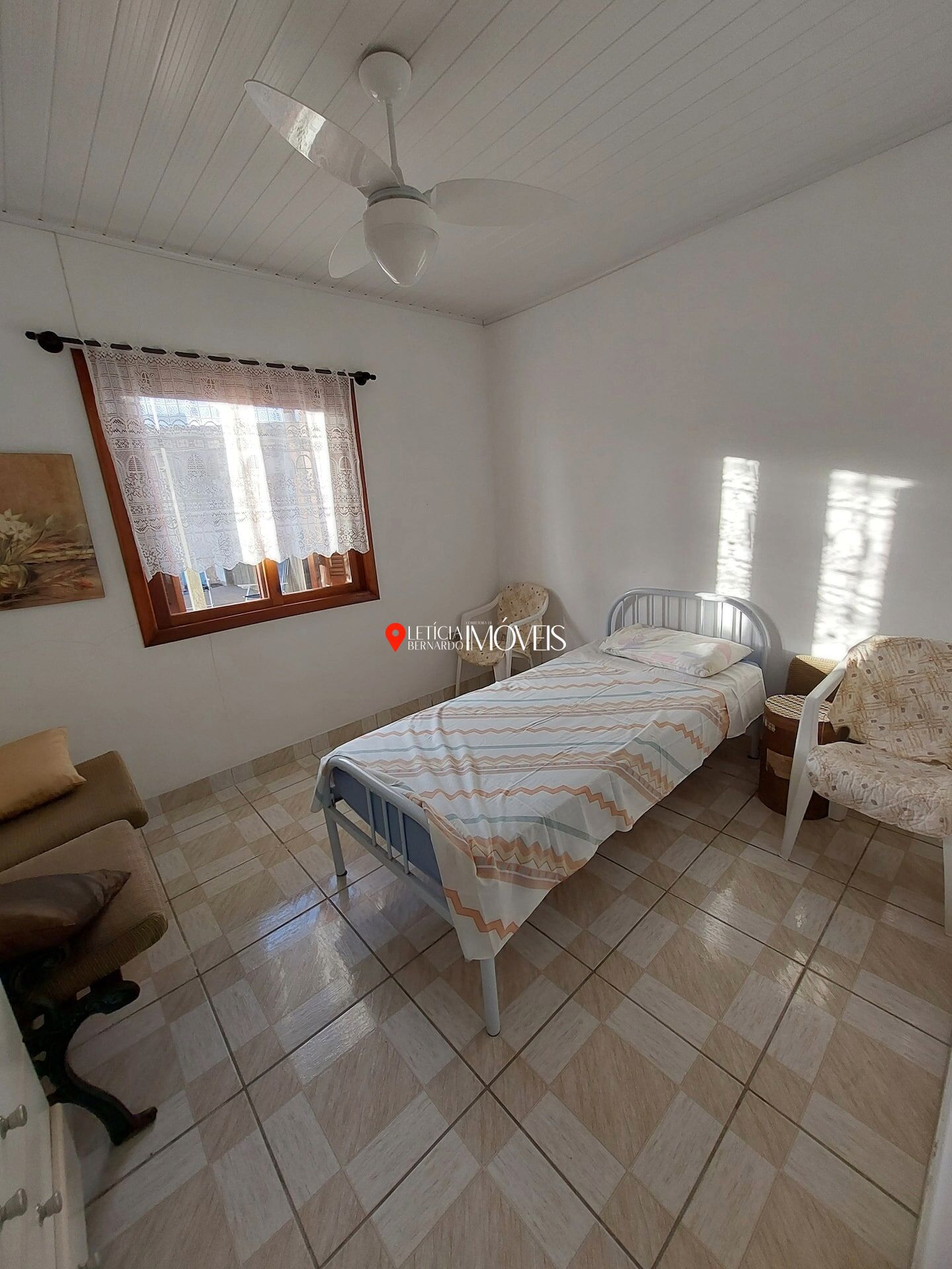 CASA NO CENTRO DE BALNEÁRIO PINHAL - foto 5