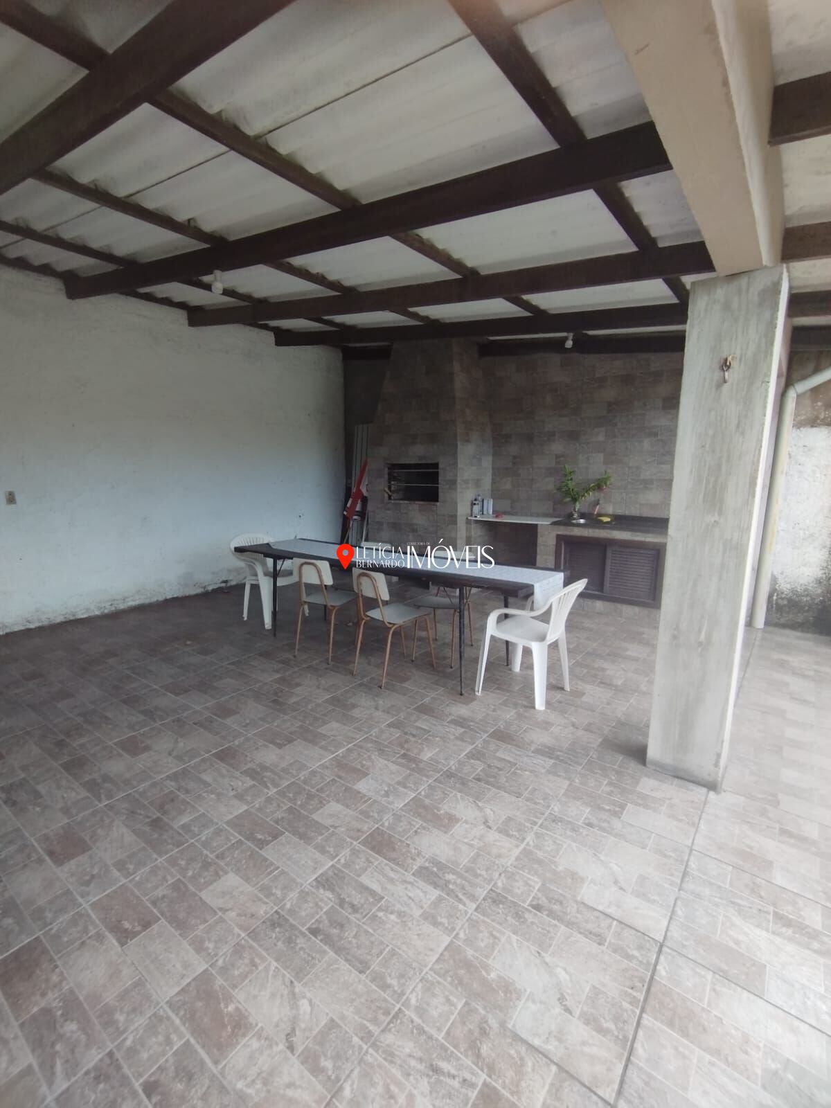 Casa à venda - com 720 m² – Espaço e Conforto para sua Família! Balneário Pinhal - foto 7