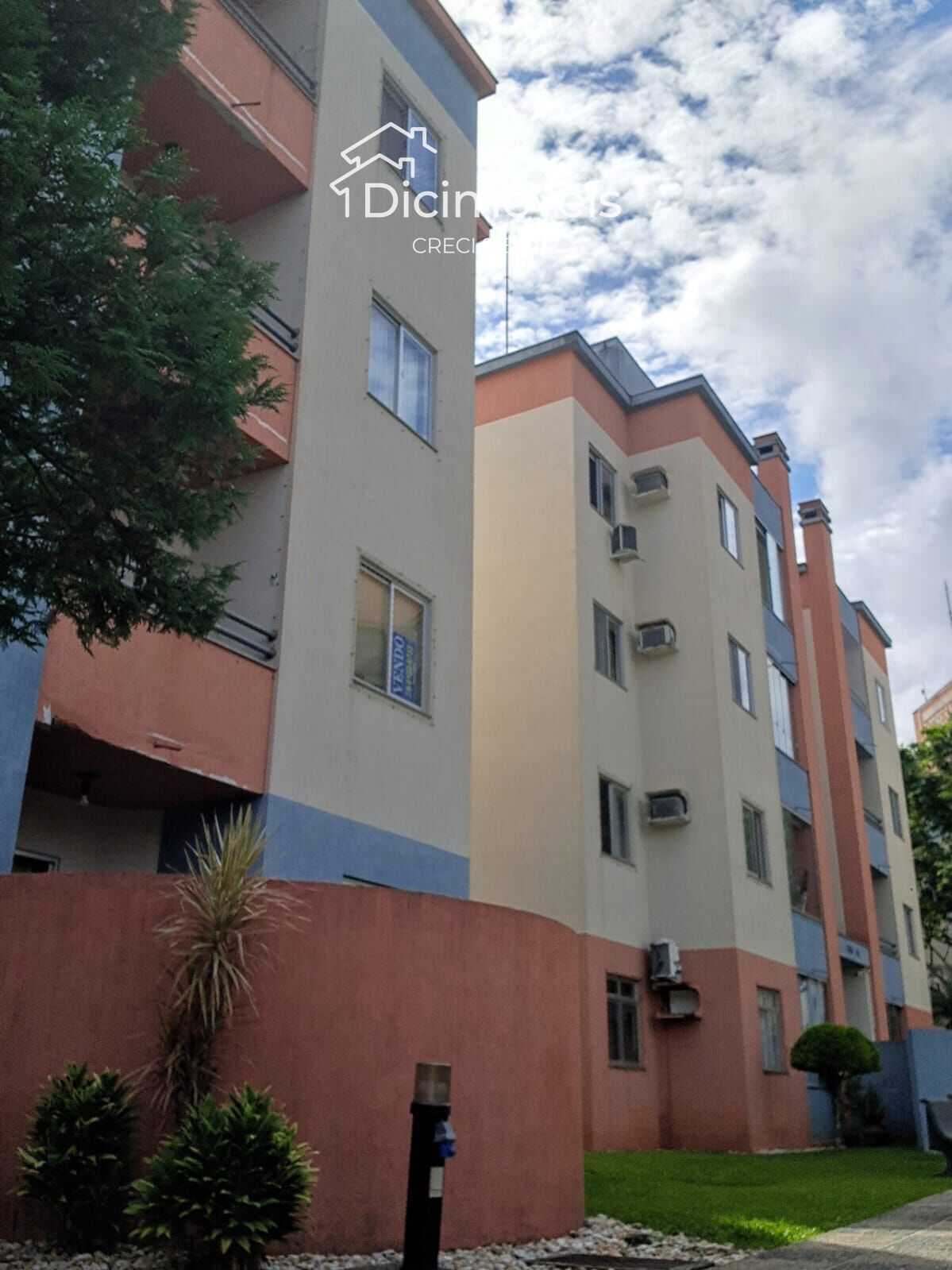 Apartamento à venda com 3 quartos, 77m² - Foto 4