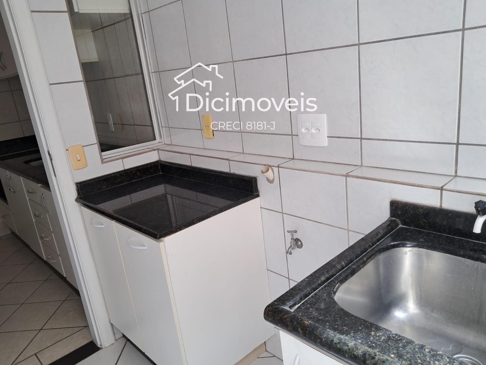 Apartamento à venda com 3 quartos, 77m² - Foto 9