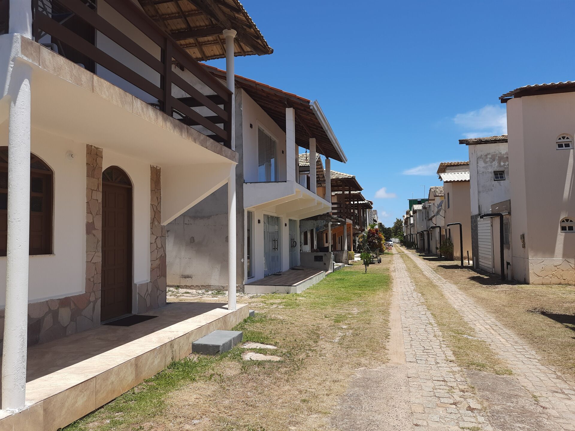 Casa à venda com 2 quartos, 70m² - Foto 59