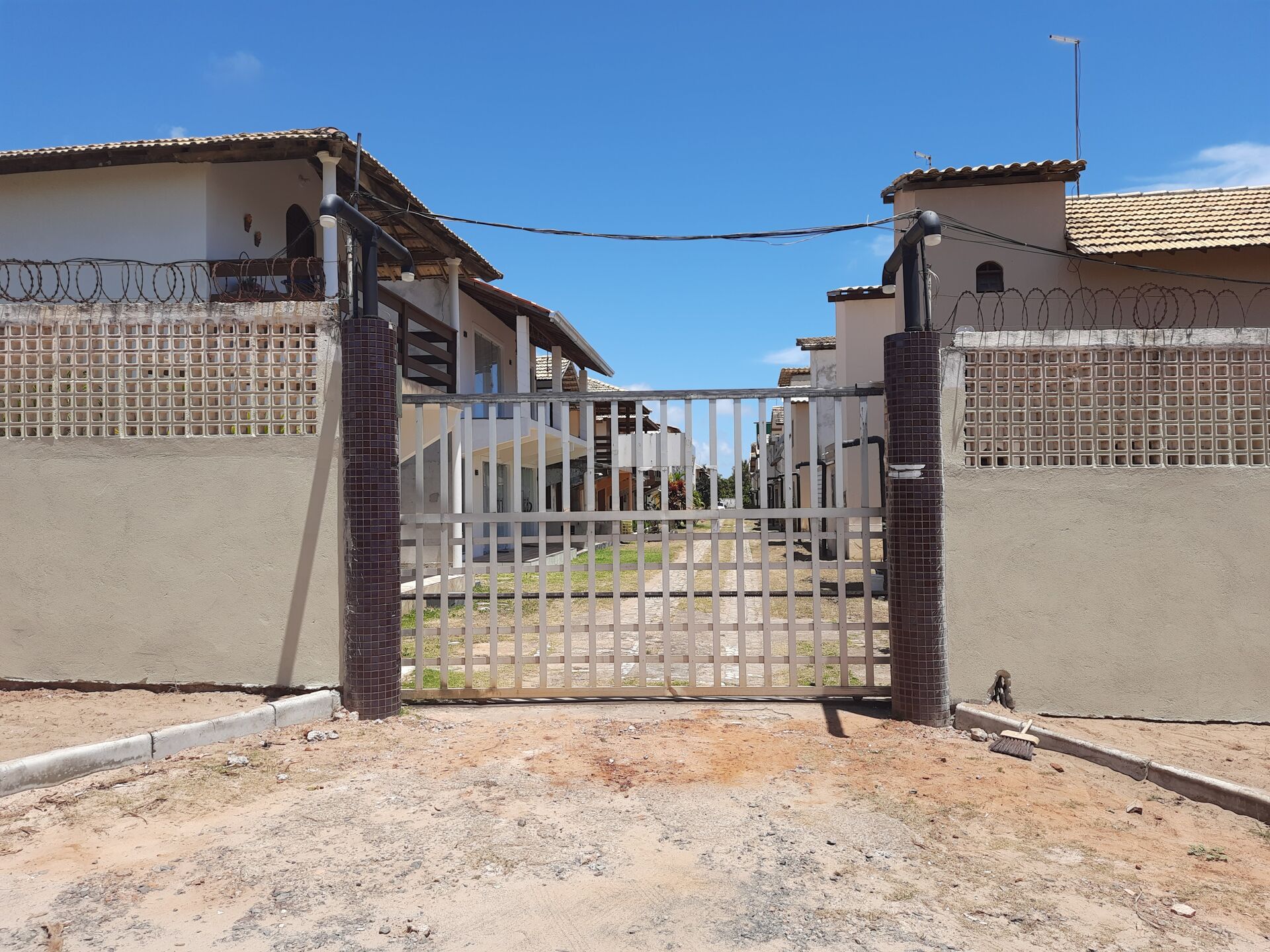 Casa à venda com 2 quartos, 70m² - Foto 58