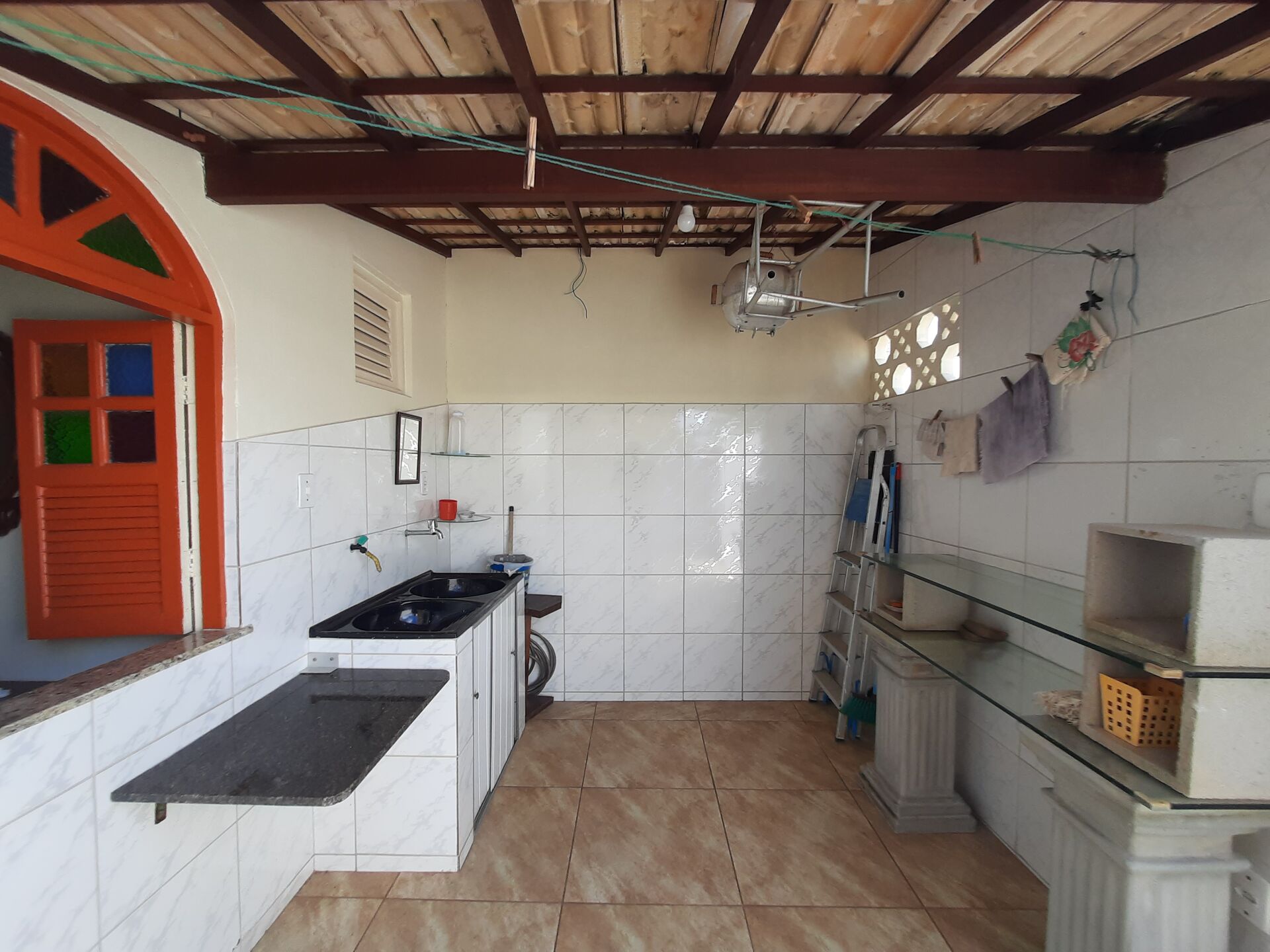 Casa à venda com 2 quartos, 70m² - Foto 24