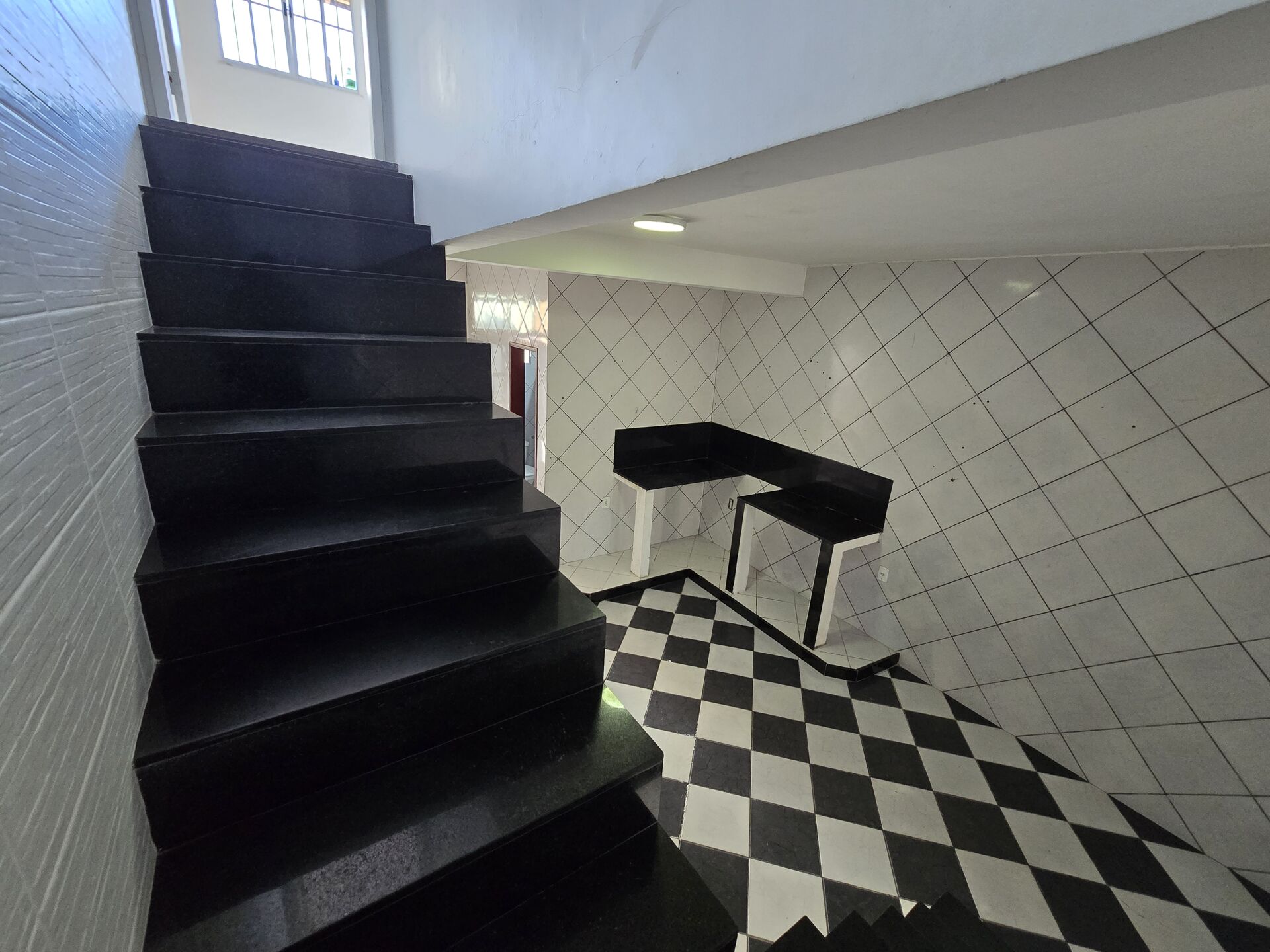 Casa à venda com 2 quartos, 80m² - Foto 20