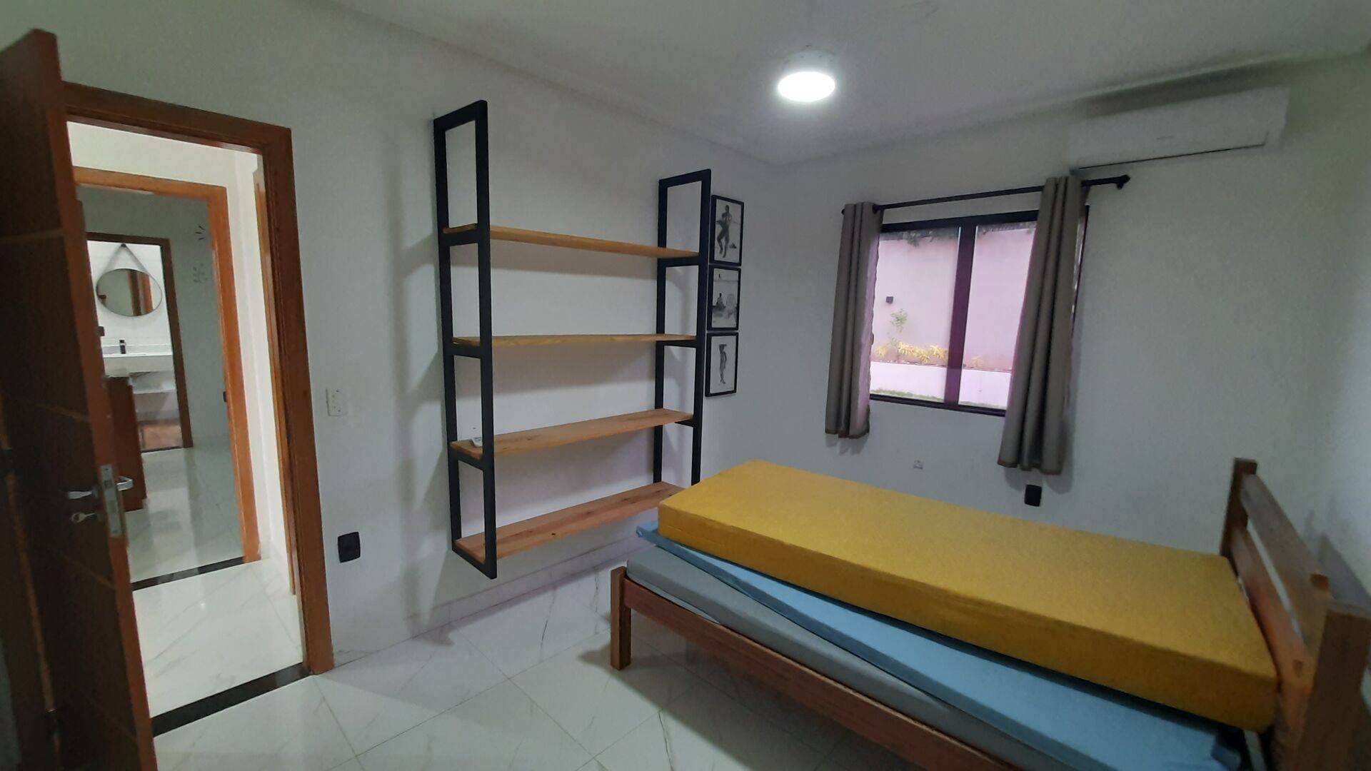 Casa de Condomínio à venda com 4 quartos, 200m² - Foto 32