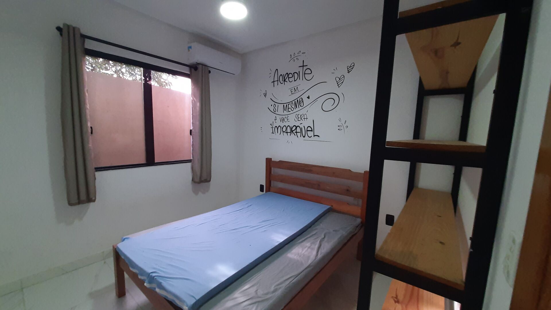 Casa de Condomínio à venda com 4 quartos, 200m² - Foto 27