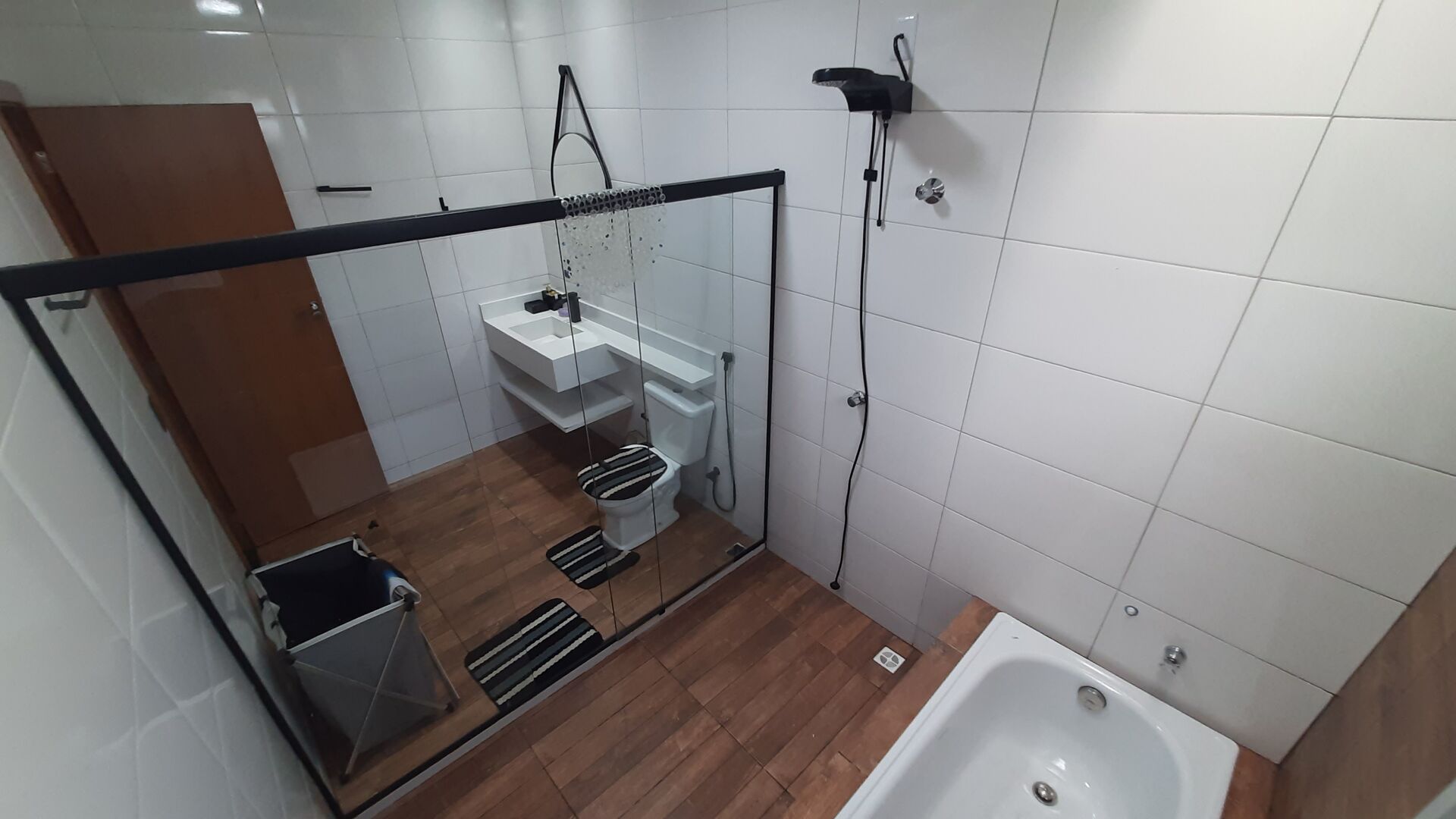 Casa de Condomínio à venda com 4 quartos, 200m² - Foto 42