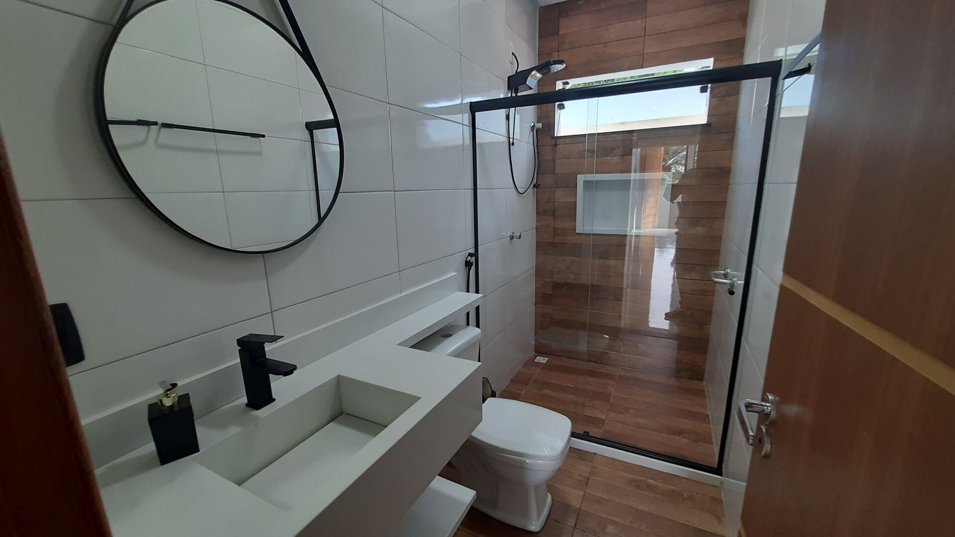Casa de Condomínio à venda com 4 quartos, 200m² - Foto 33
