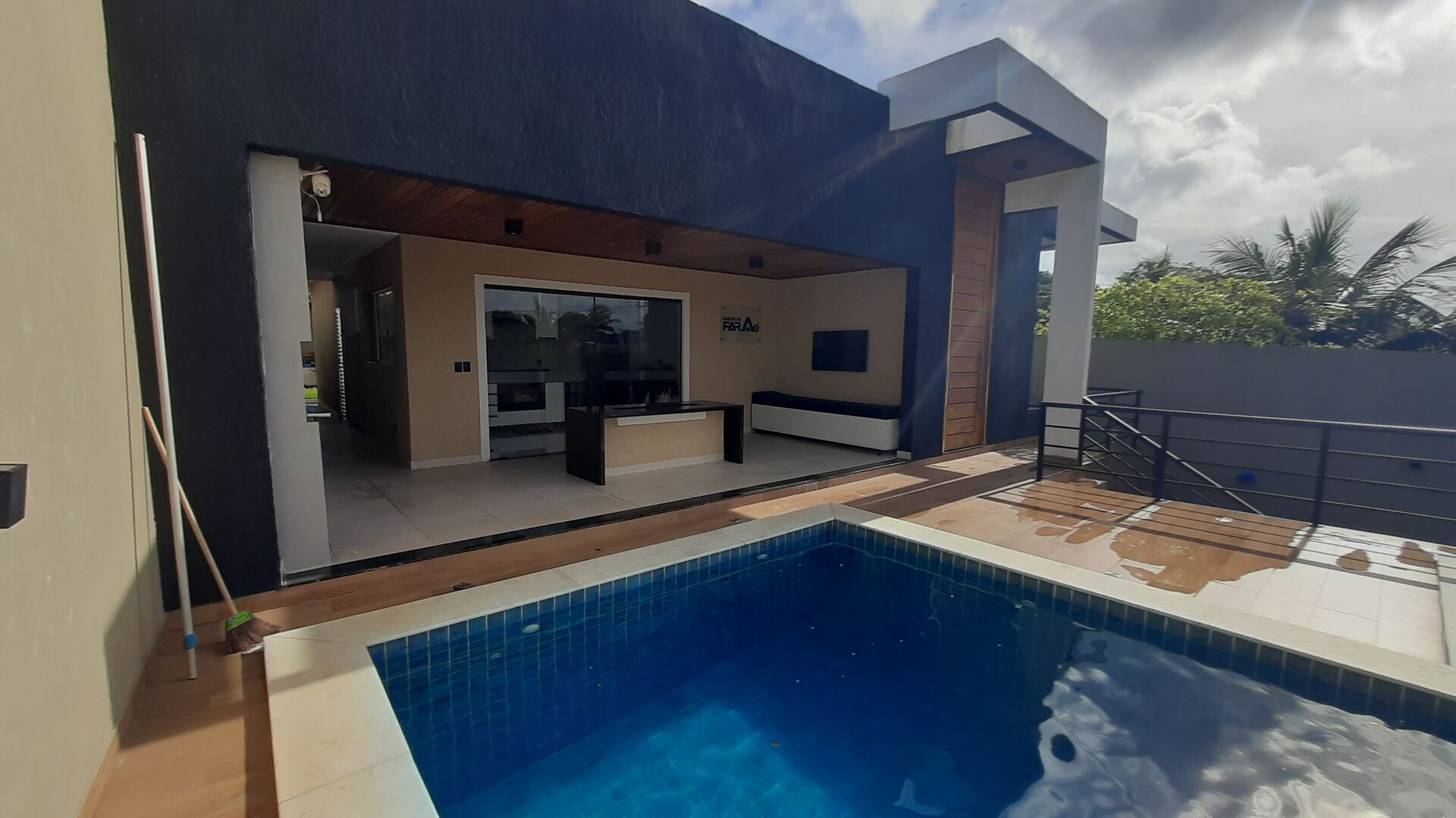 Casa de Condomínio à venda com 4 quartos, 200m² - Foto 5