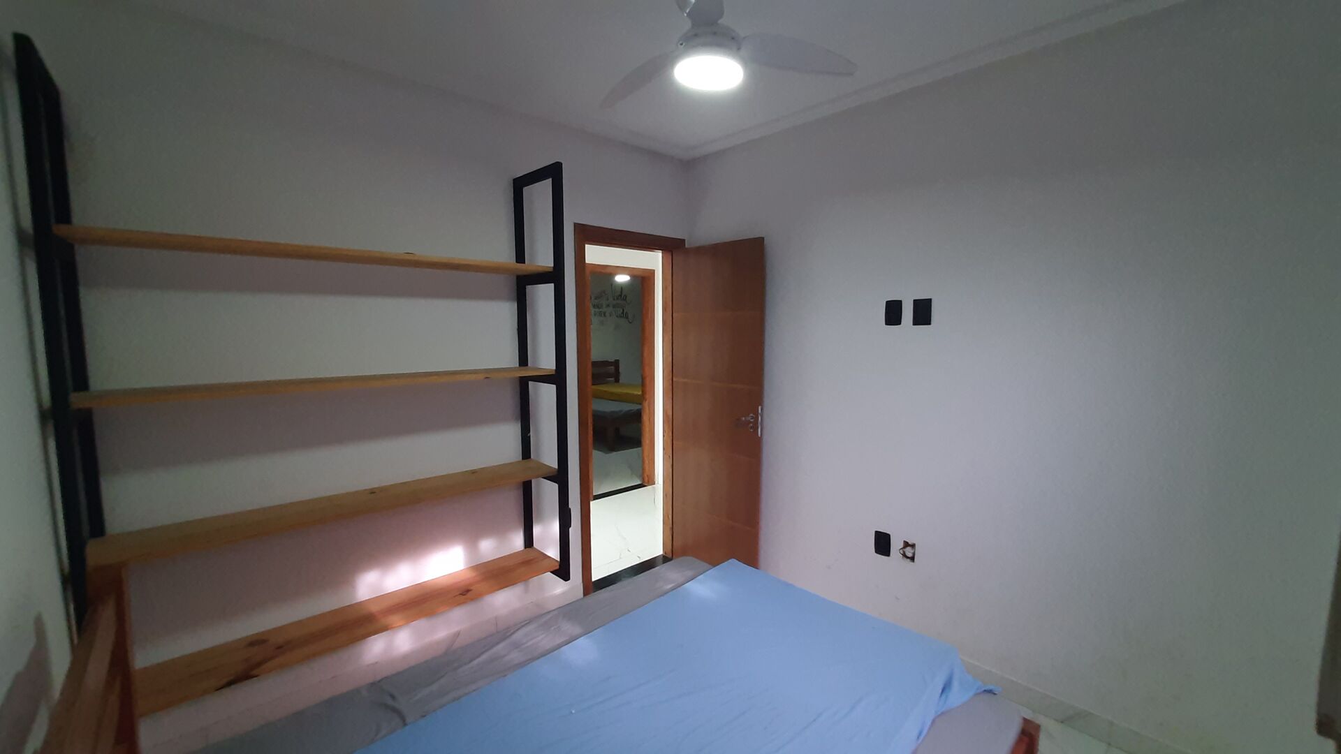 Casa de Condomínio à venda com 4 quartos, 200m² - Foto 29