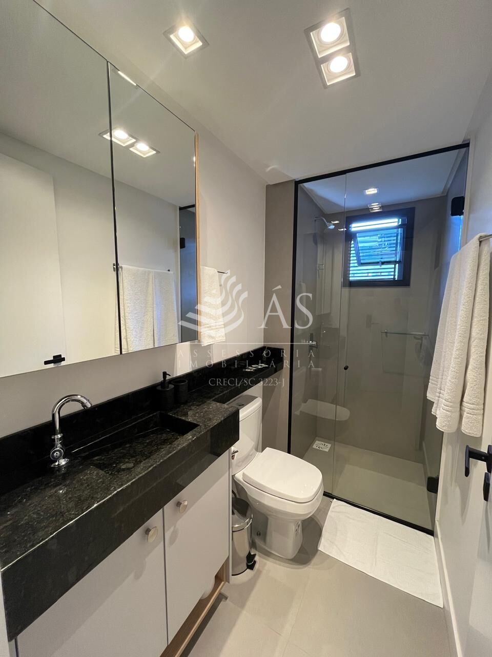 Loft Garden, Mobiliado, Hidro e Terraço - Proeb - 100m da Vila Germânica - Blumenau — foto 6