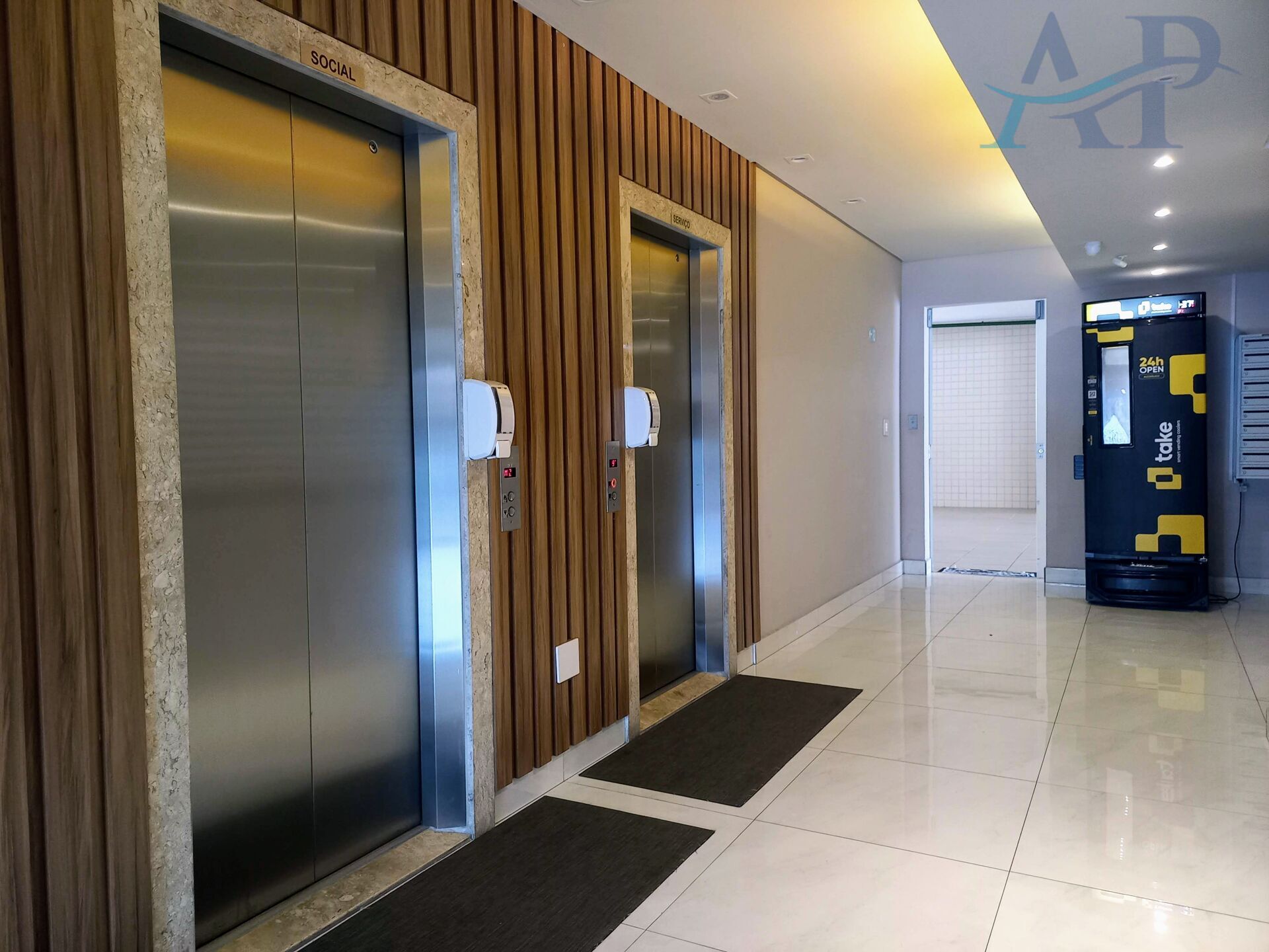 Cobertura, 2 quartos, 130 m² - Foto 32
