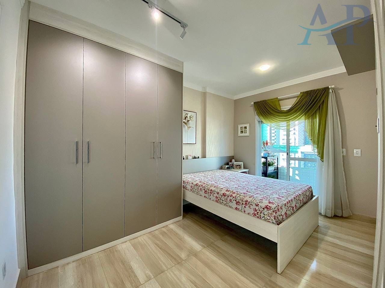 Apartamento, 3 quartos, 140 m² - Foto 22
