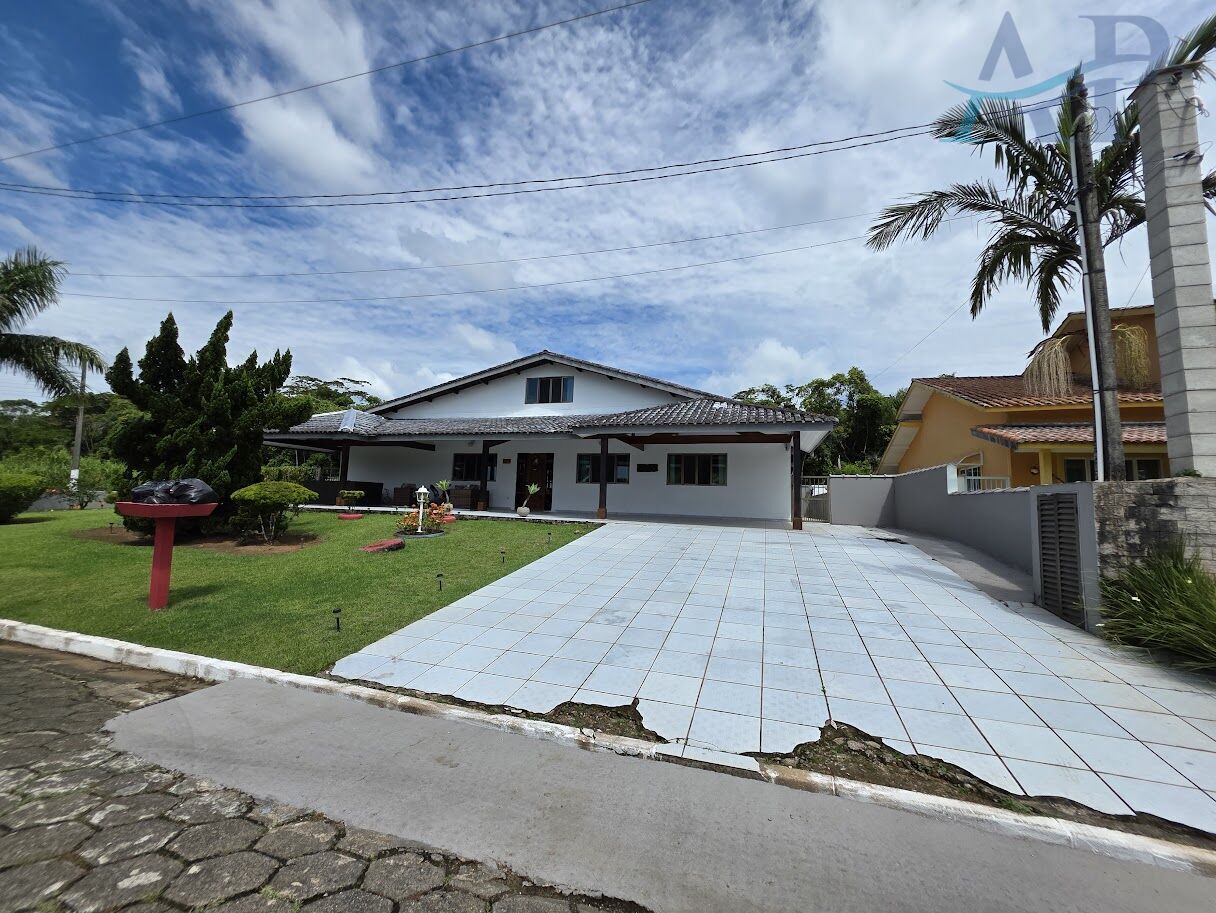 Casa Térrea em Peruíbe-SP no Residencial Bougainville V