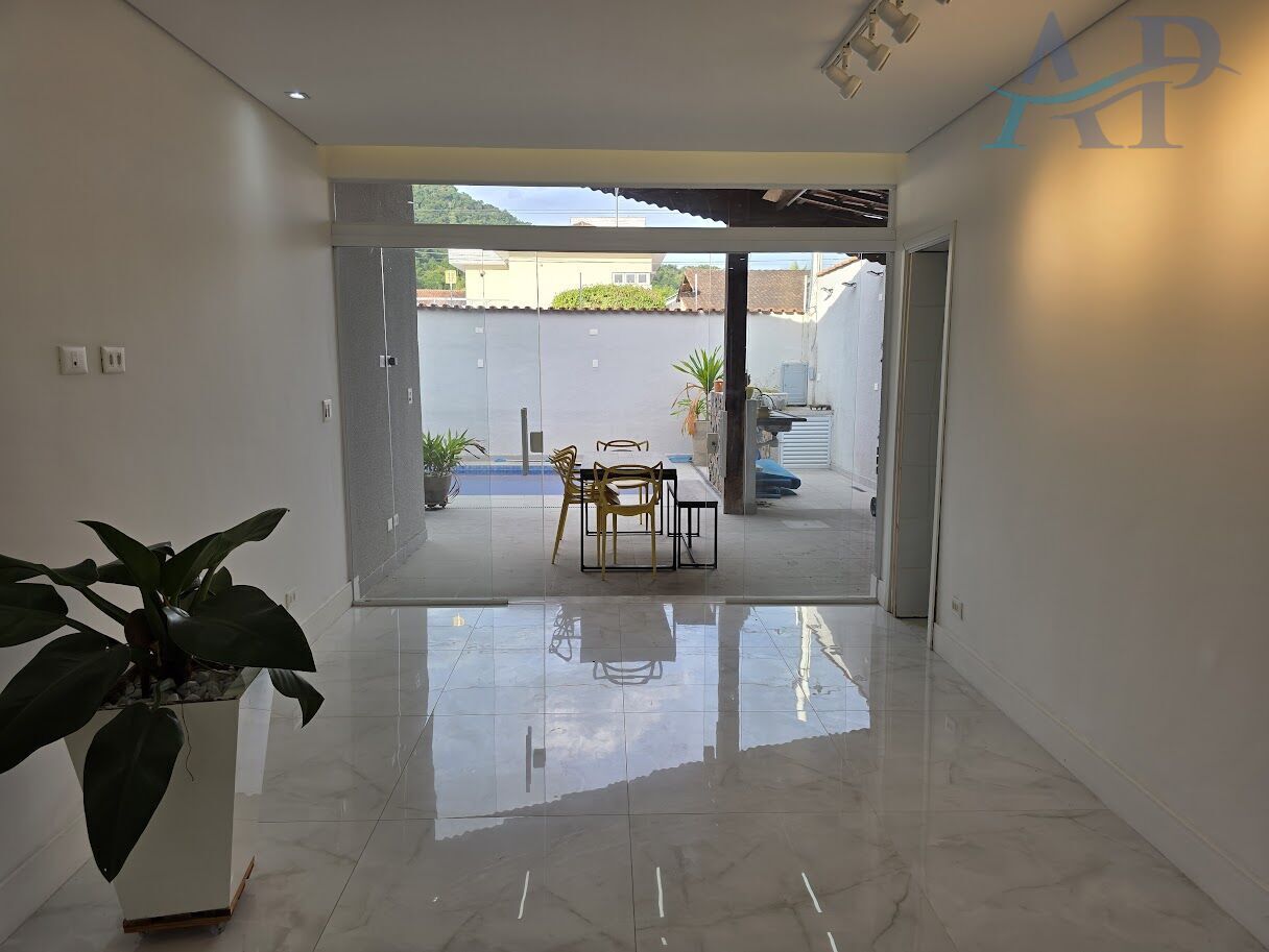 Casa, 4 quartos, 203 m² - Foto 14
