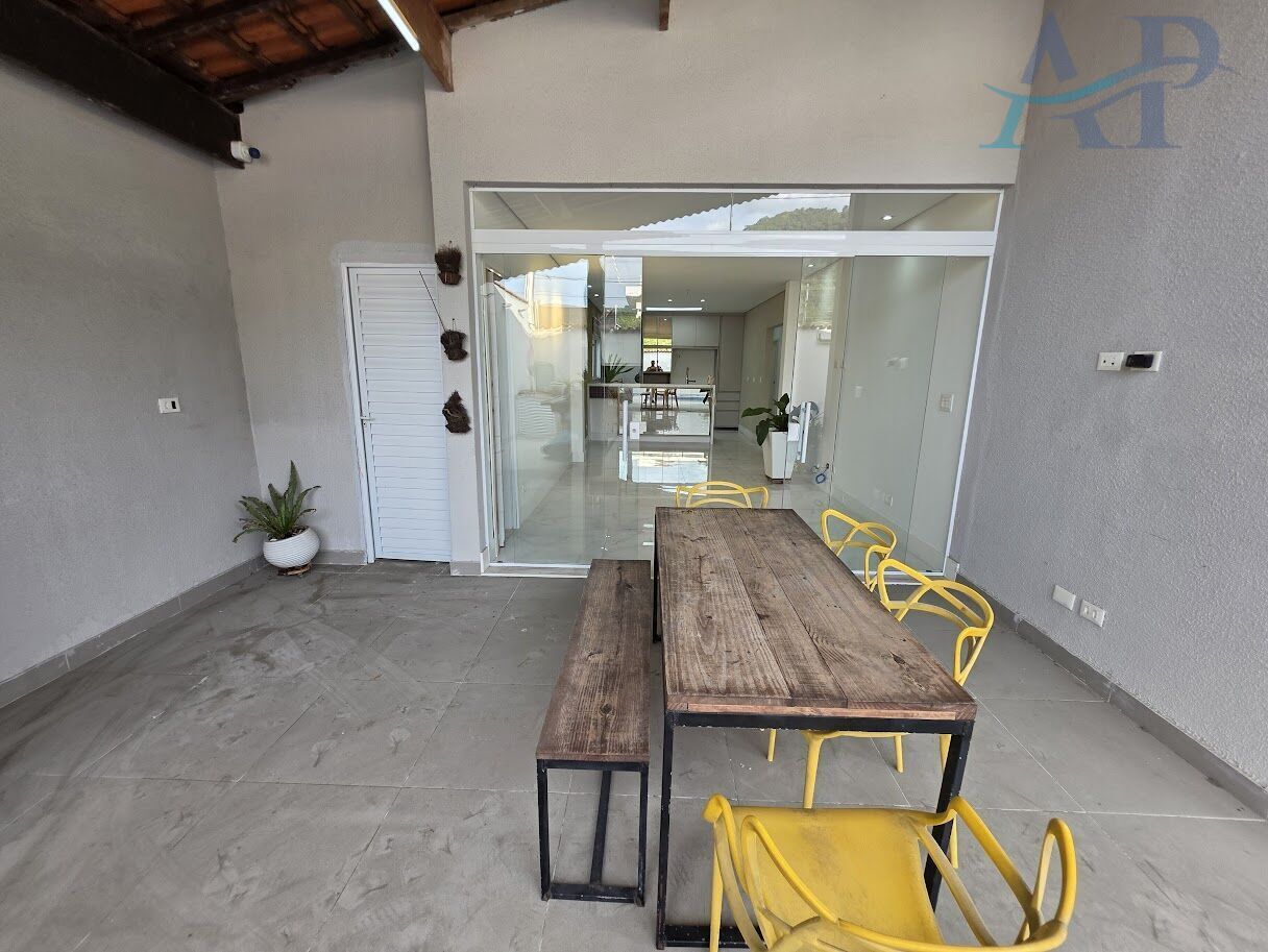 Casa, 4 quartos, 203 m² - Foto 6