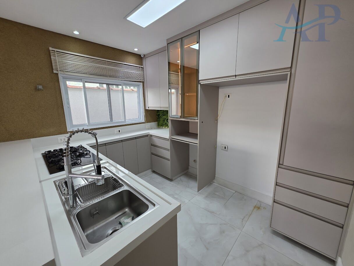 Casa, 4 quartos, 203 m² - Foto 13