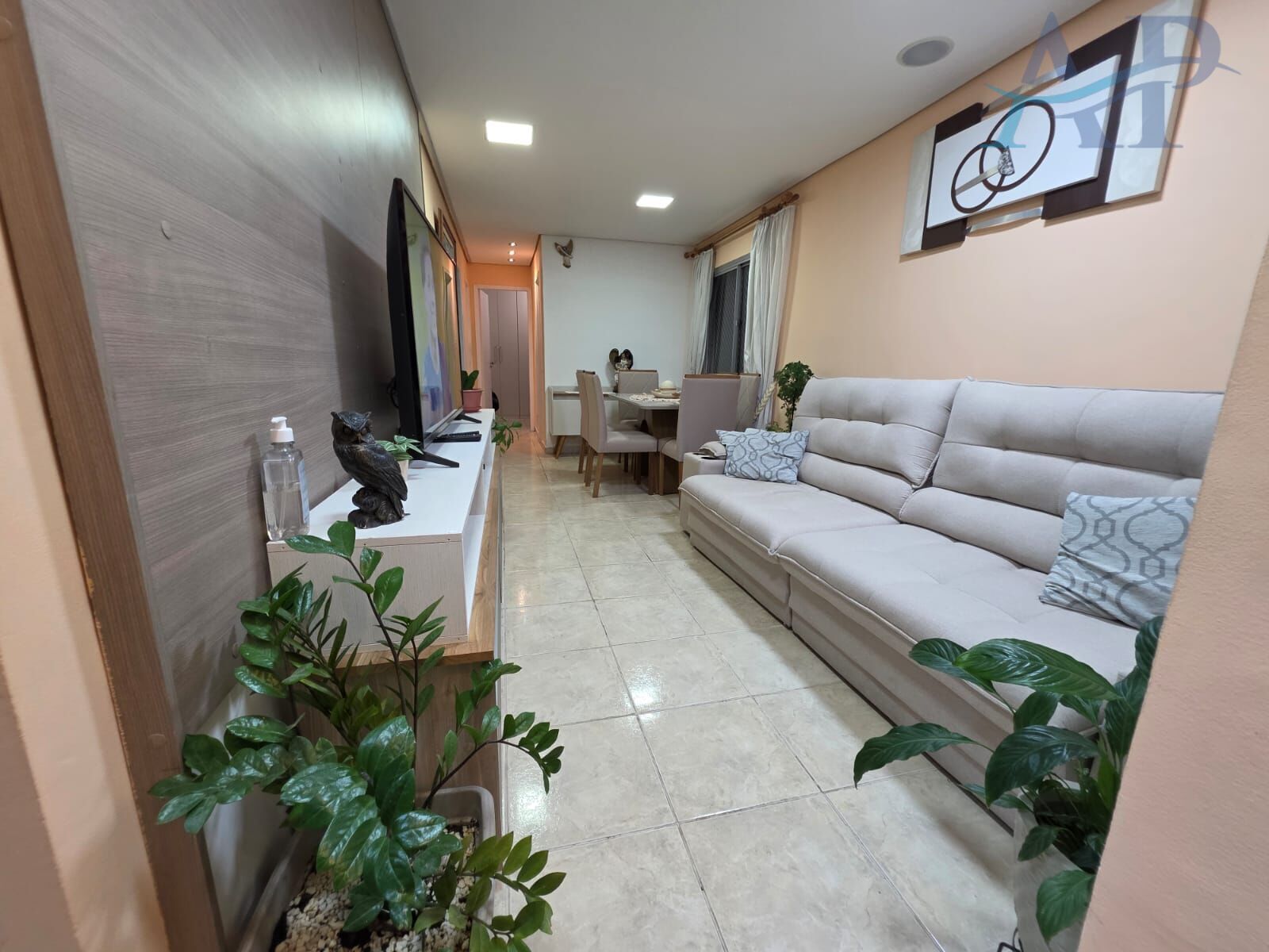 Apartamento à venda com 3 quartos, 72m² - Foto 2