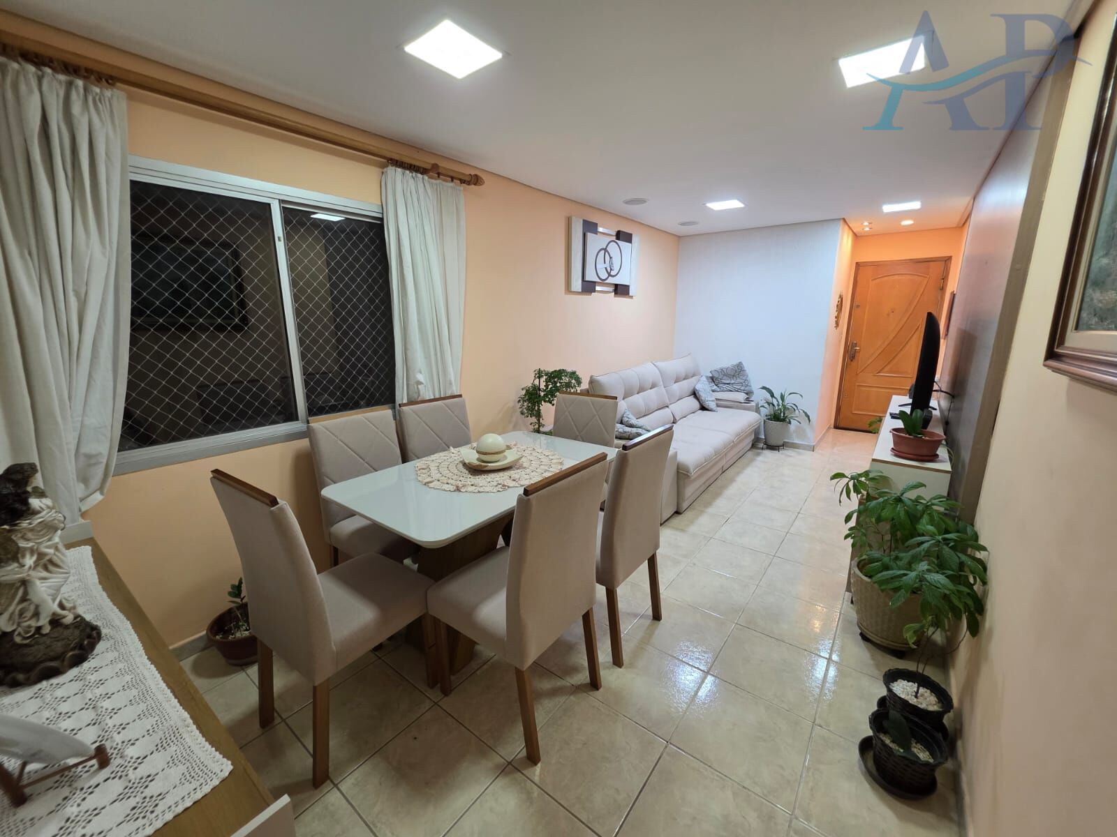 Apartamento à venda com 3 quartos, 72m² - Foto 3