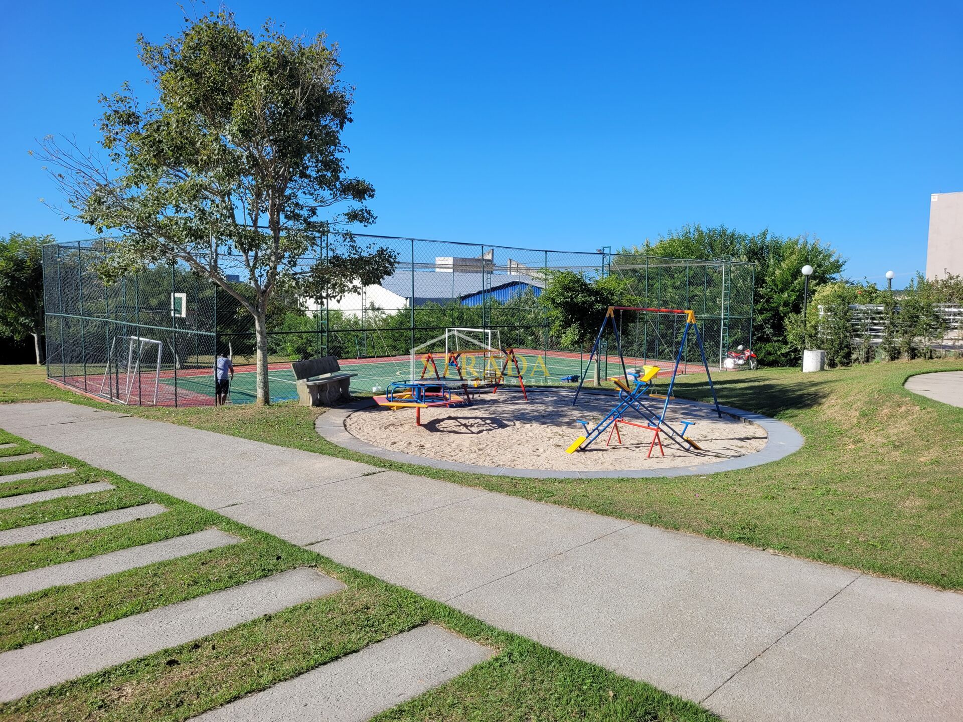 Casa, 4 quartos, 233 m² - Foto 34