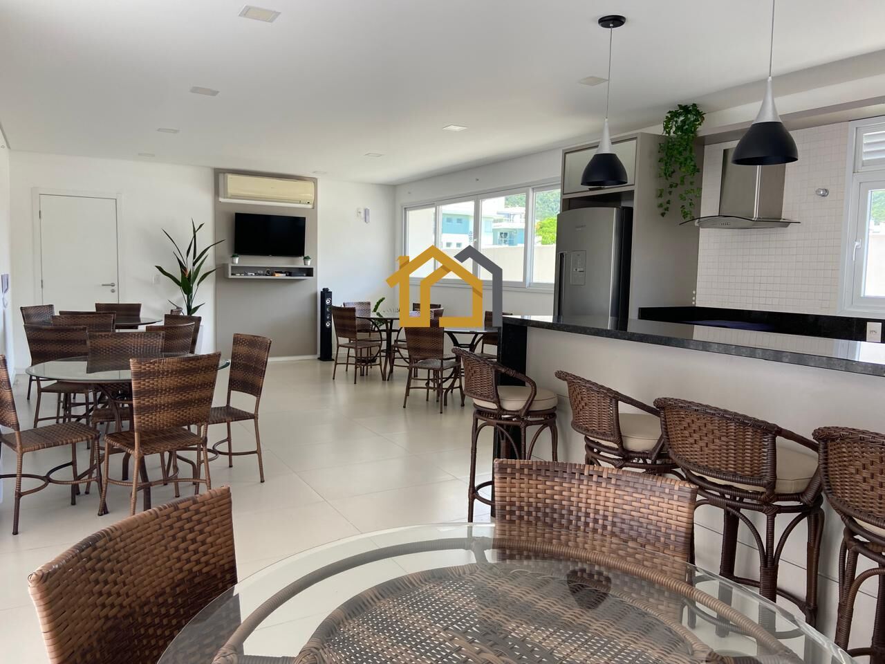 Cobertura à venda com 3 quartos, 235m² - Foto 25