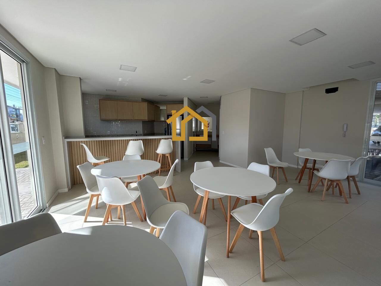 Cobertura à venda com 2 quartos, 61m² - Foto 15