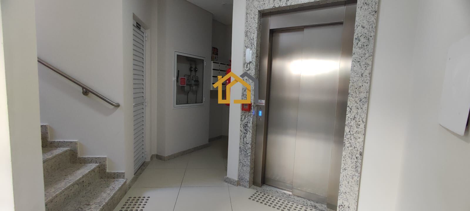 Cobertura à venda com 2 quartos, 61m² - Foto 14