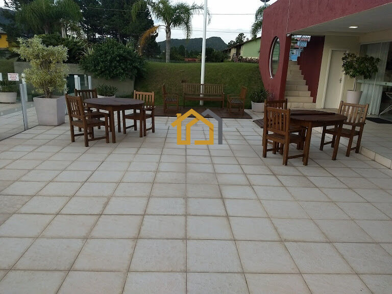 Casa à venda com 4 quartos, 300m² - Foto 39