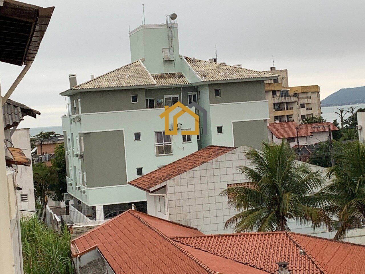 Cobertura à venda com 2 quartos, 105m² - Foto 13
