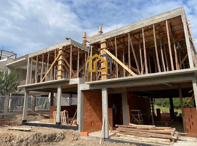 Casa à venda com 3 quartos, 131m² - Foto 3