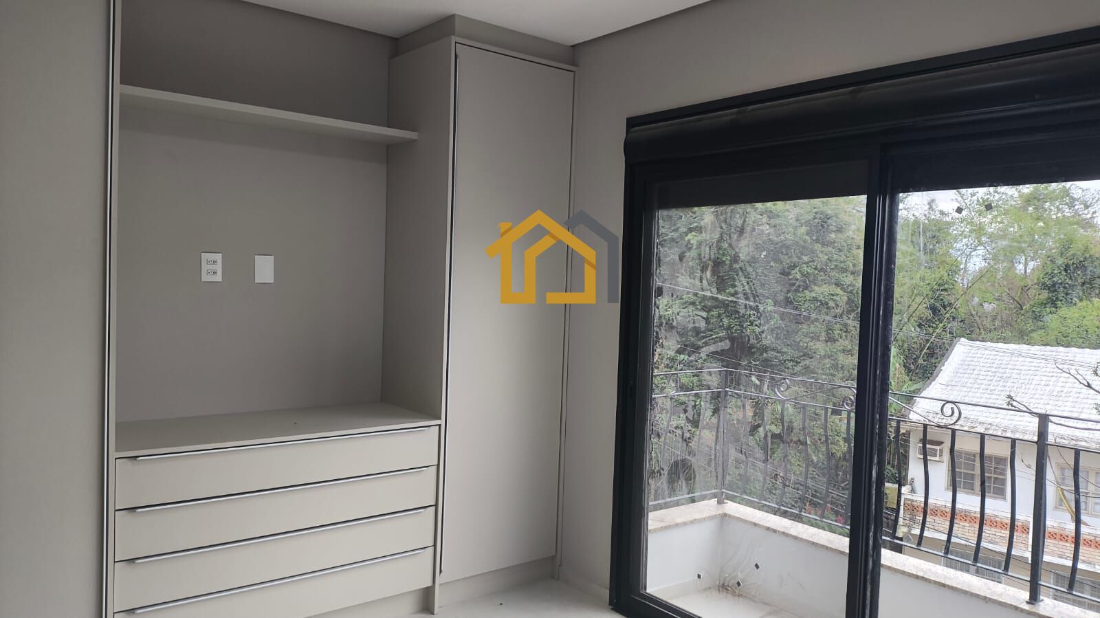 Casa à venda com 3 quartos, 143m² - Foto 13