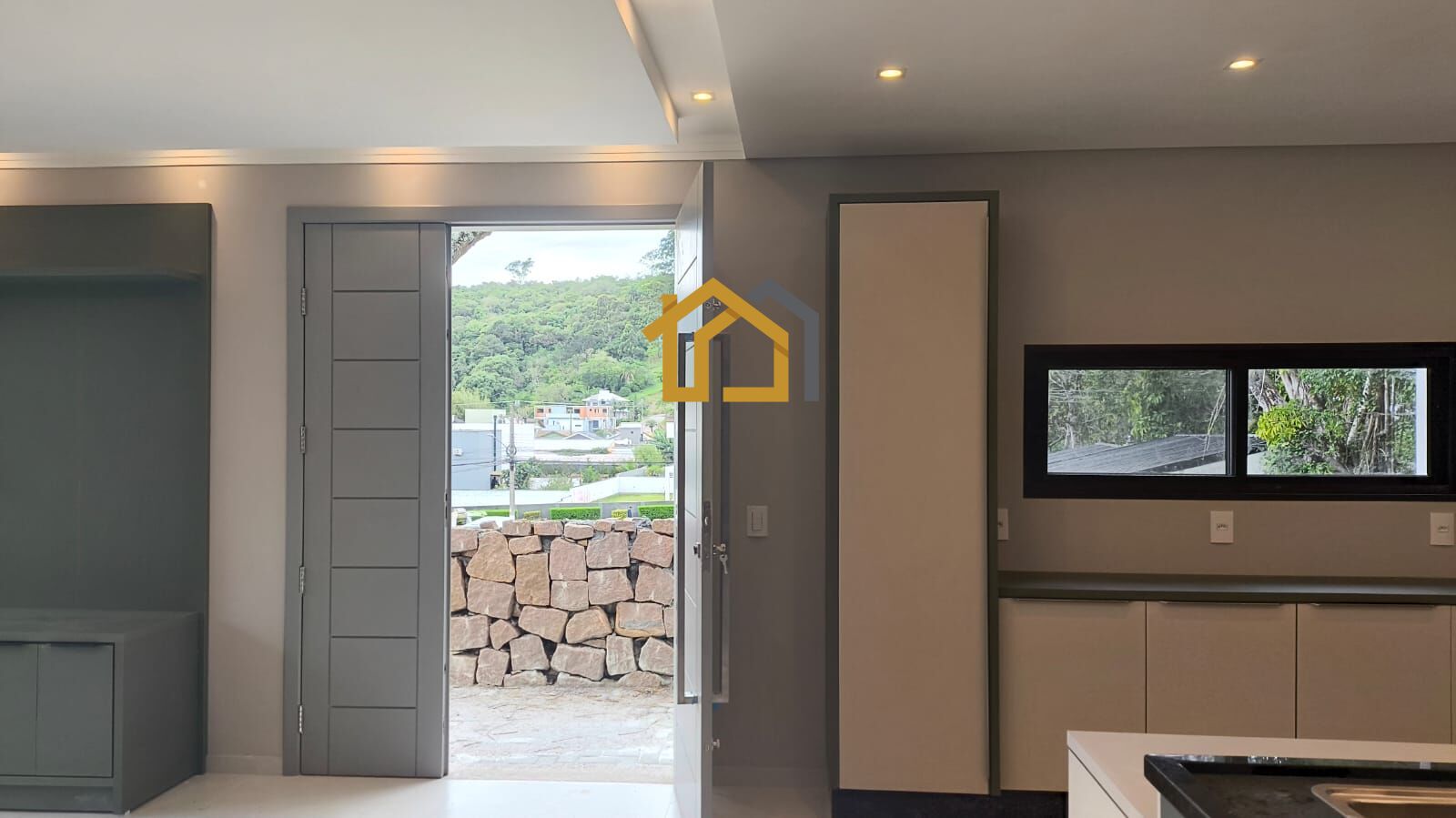 Casa à venda com 3 quartos, 143m² - Foto 7