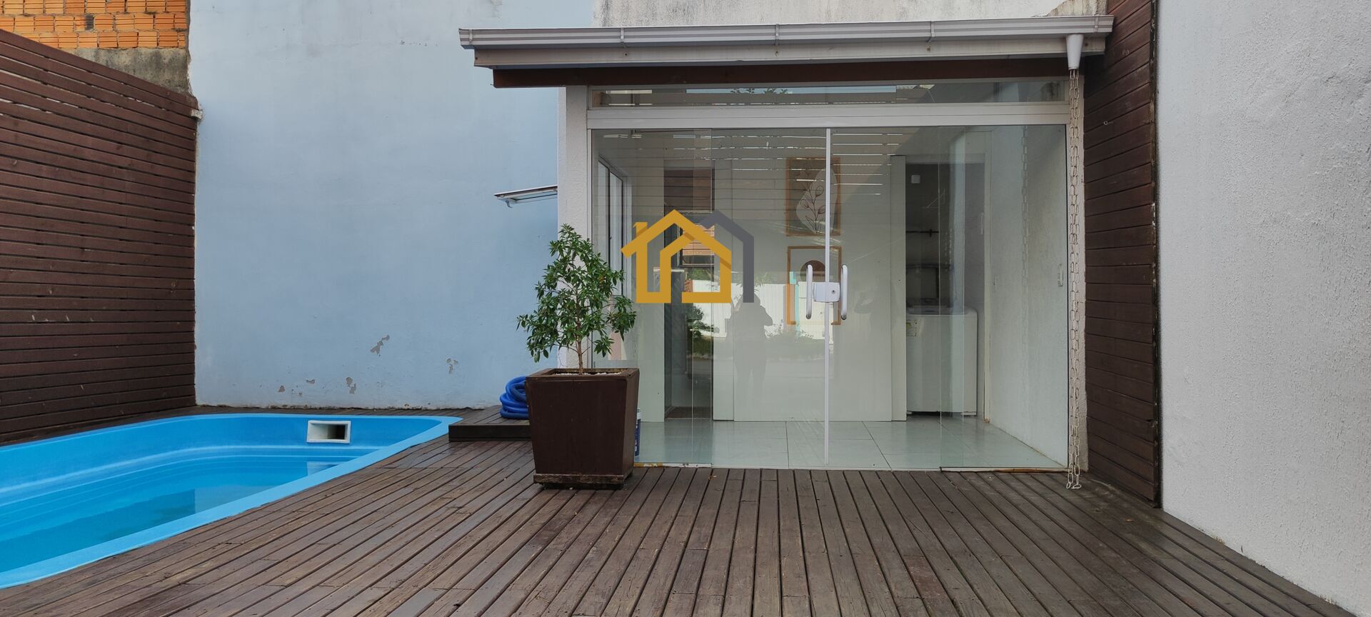 Casa à venda com 2 quartos, 140m² - Foto 22