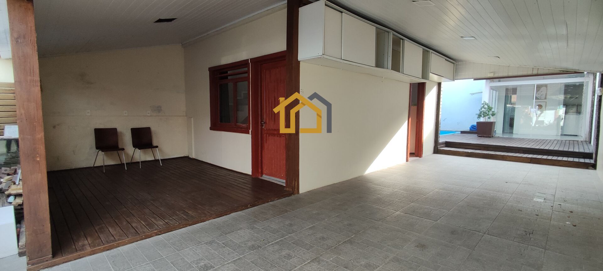 Casa à venda com 2 quartos, 140m² - Foto 18