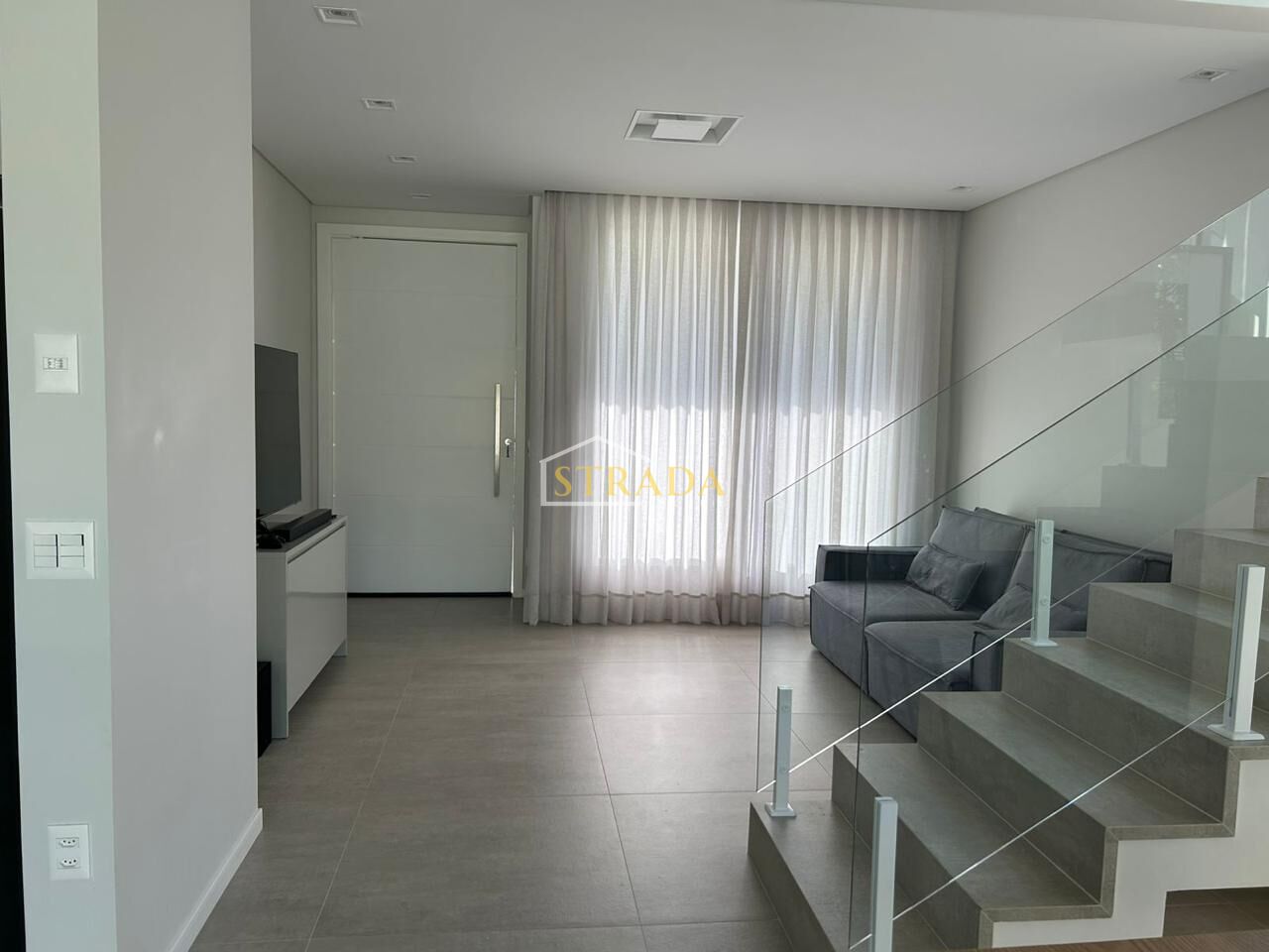 Casa, 3 quartos, 226 m² - Foto 2