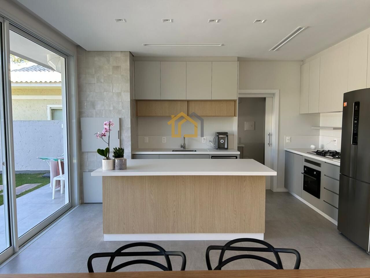 Casa, 3 quartos, 226 m² - Foto 3